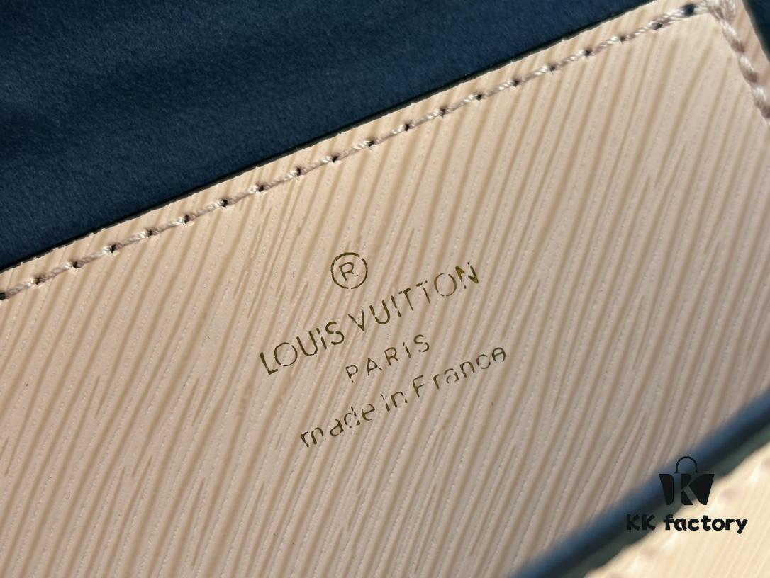 LV's Latest and Hottest Twist Denim Medium Bag Shipped – Model Worn by Fan Bingbing, New Model TWIST 50273, 50272