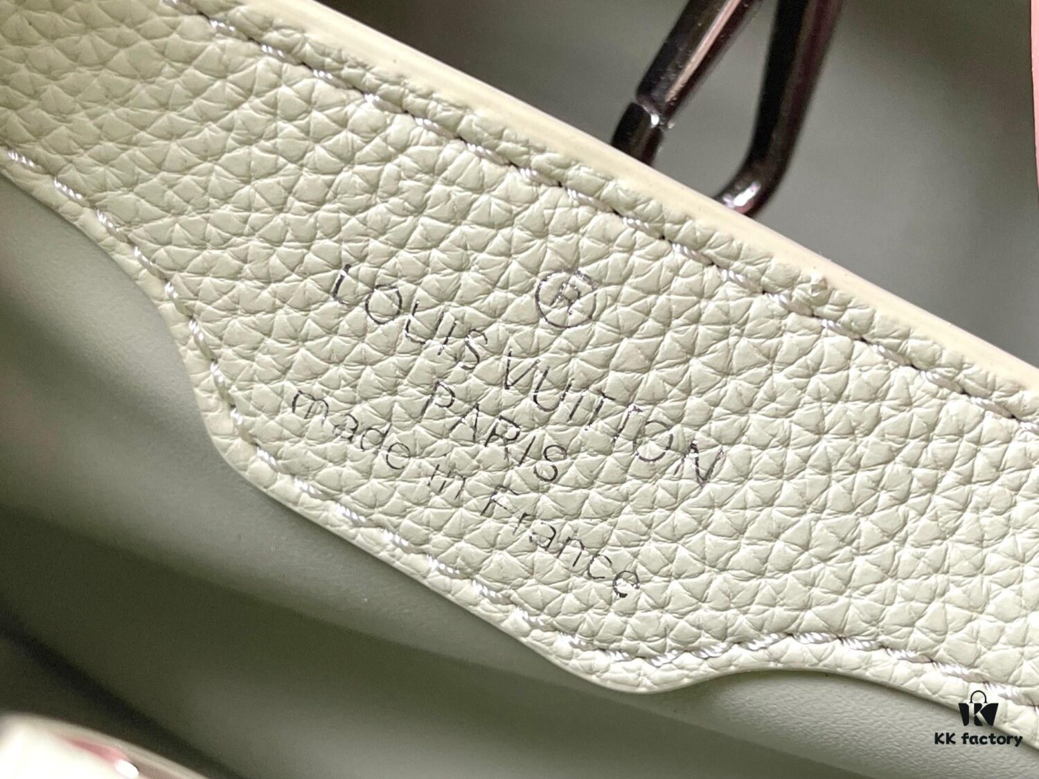 Upgraded M24683 Capucines Mini Bag