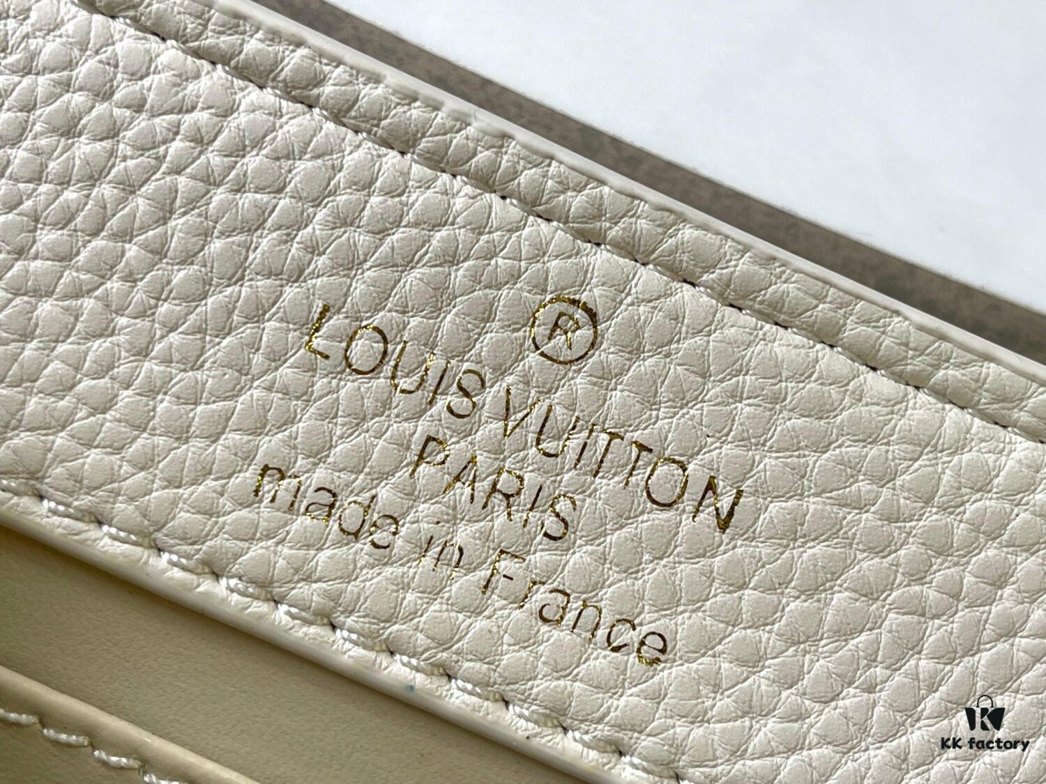 Upgraded M24683 Capucines Mini Bag