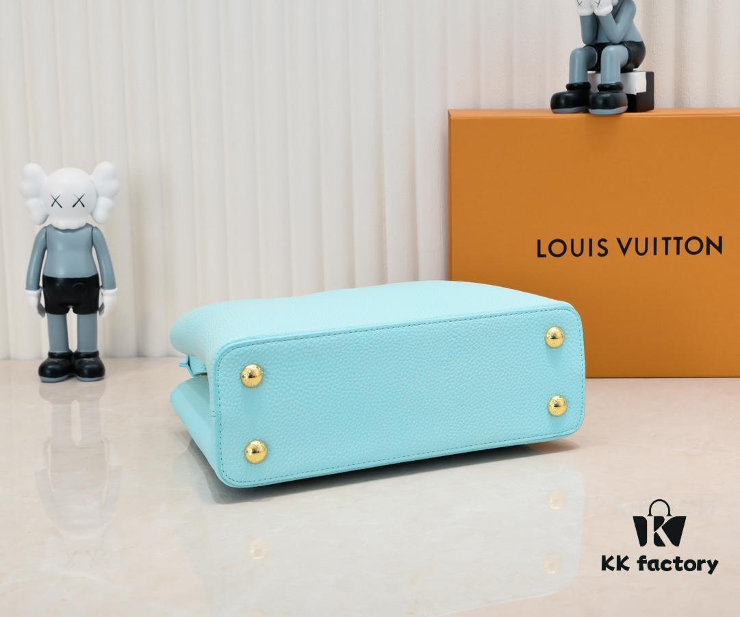 Upgraded M59868 Stellar Pearl Green Shell Button Capucines BB Handbag