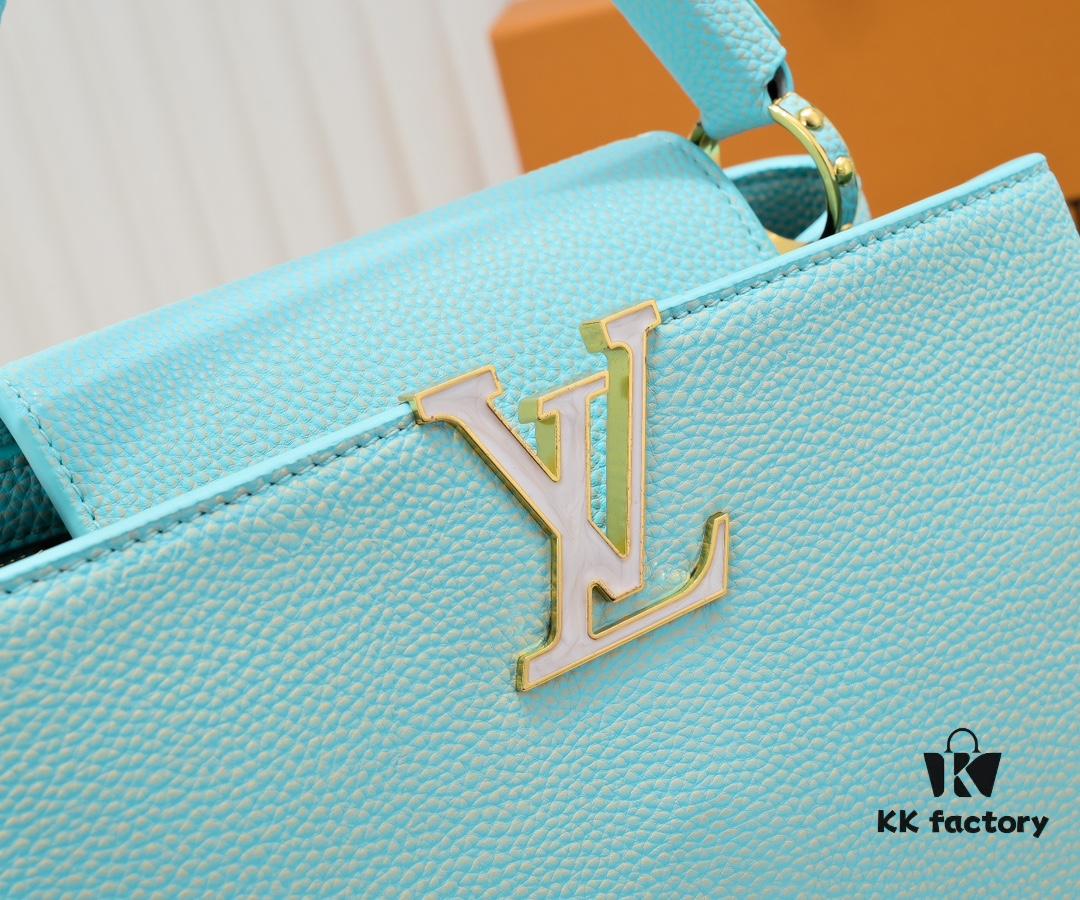 Upgraded M20841 Stellar Pearl Green Shell Button Capucines MM Handbag