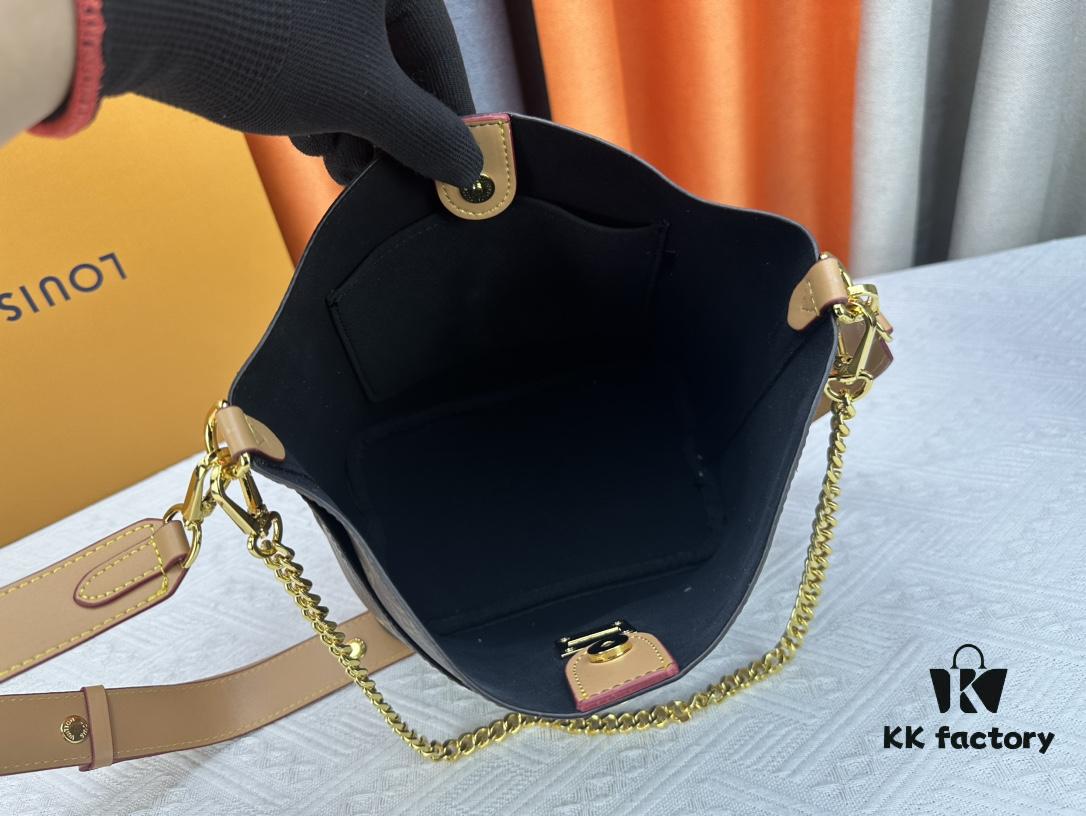 M24638 White M24006 Black M24165 Caramel Lock and Walk Bucket Bag