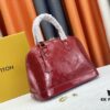 Authentic Exclusive Real-Photo Background! M54395, M54785, 54786 This avant-garde and modern Tote Miroir Clutch made from smooth patent calf leather. Large LV letter print, bold silhouette lines, unique design pairing, comes with a detachable new-style shoulder strap!