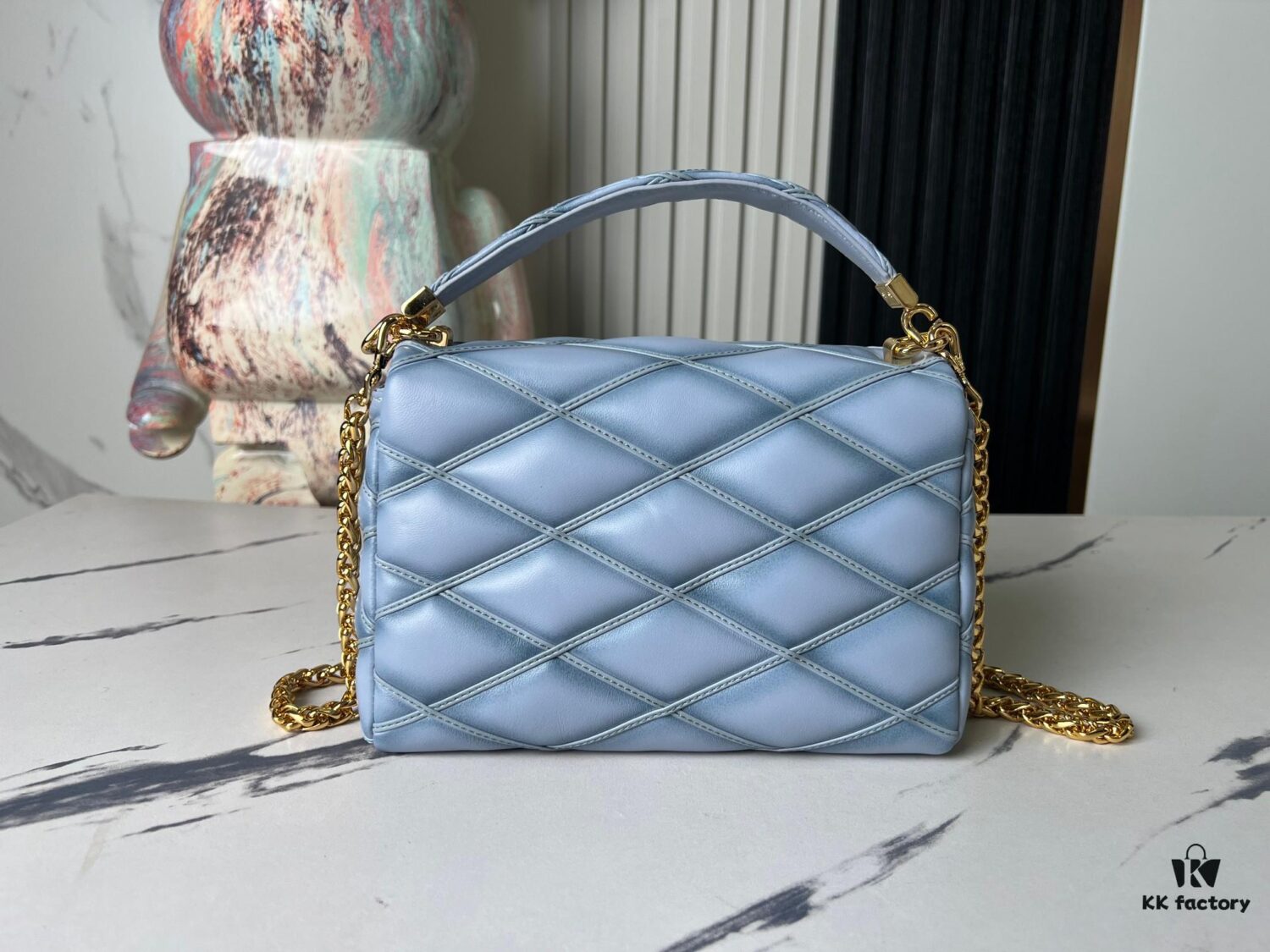 Top-tier Original Order Exclusive Real-shot M24186 M22891 Light Blue Full Leather Quilted Chain Bag Series GO-14 Teist Medium Handbag M22890
