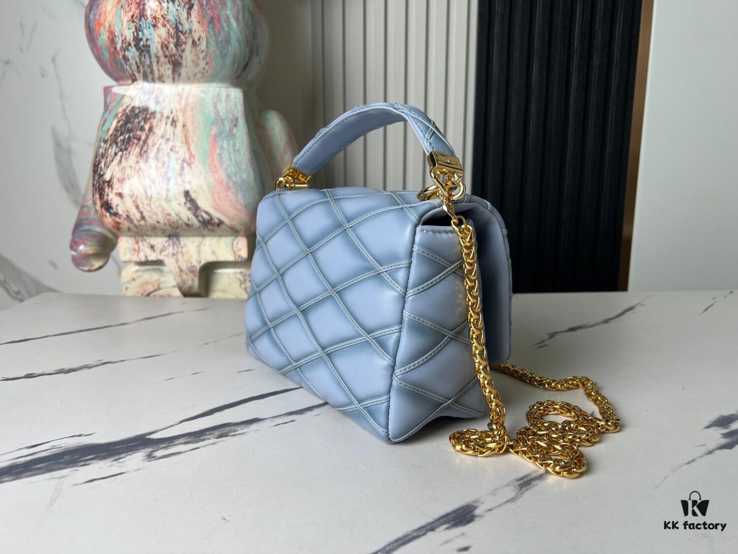 Top-tier Original Order Exclusive Real-shot M24186 M22891 Light Blue Full Leather Quilted Chain Bag Series GO-14 Teist Medium Handbag M22890