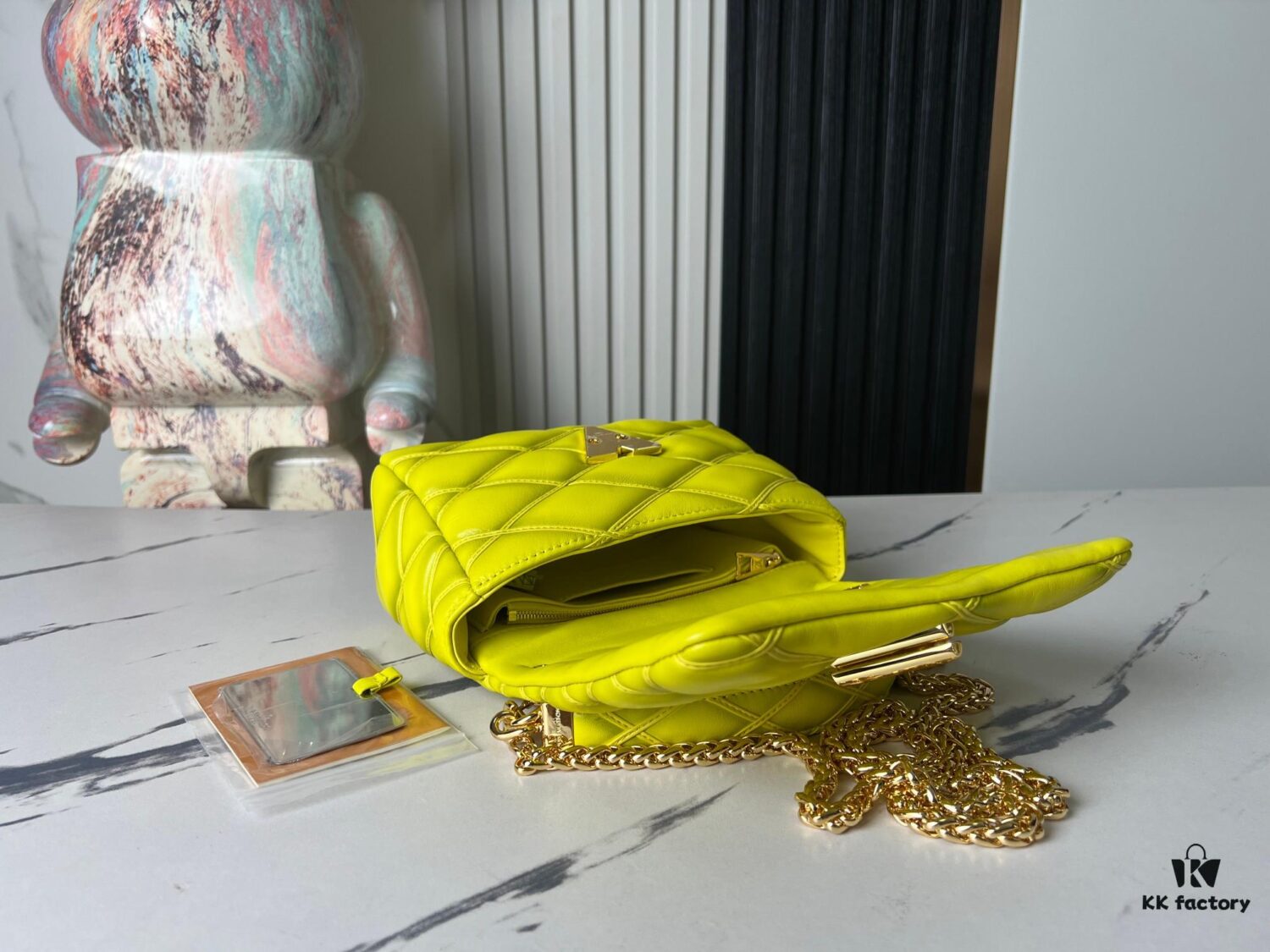 693087146e68136f4d9a868c Top Quality Original Order Exclusive Real Shot M22891 Lemon Yellow Full Leather Diamond Quilted Chain Bag Series GO-14 Teist Medium Handbag M22890