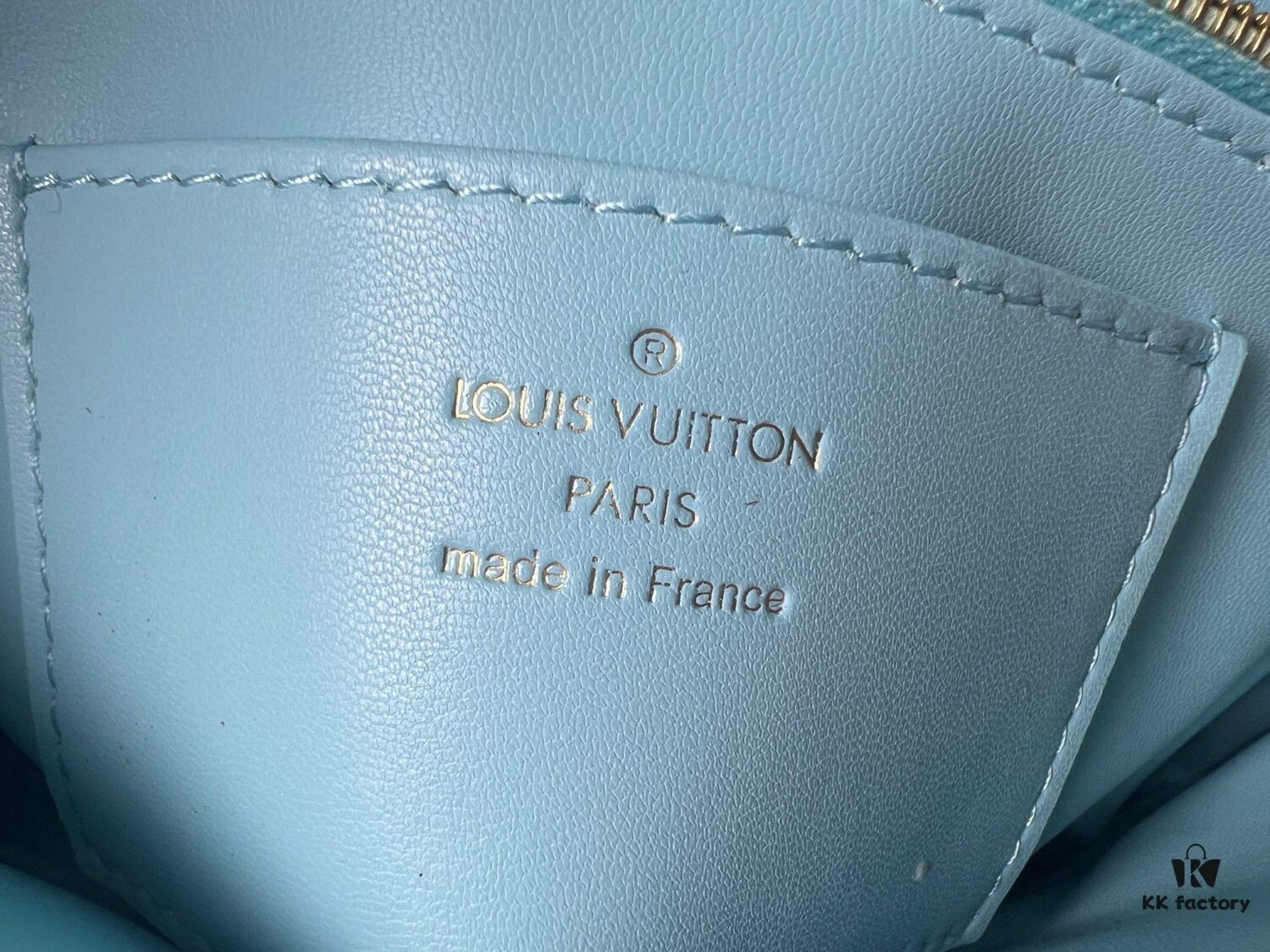 Top-tier Original Design Exclusive Real-shot M24165 M22891 Aqua Blue Full Leather Quilted Chain Bag Series GO-14 Teist Medium Handbag M22890