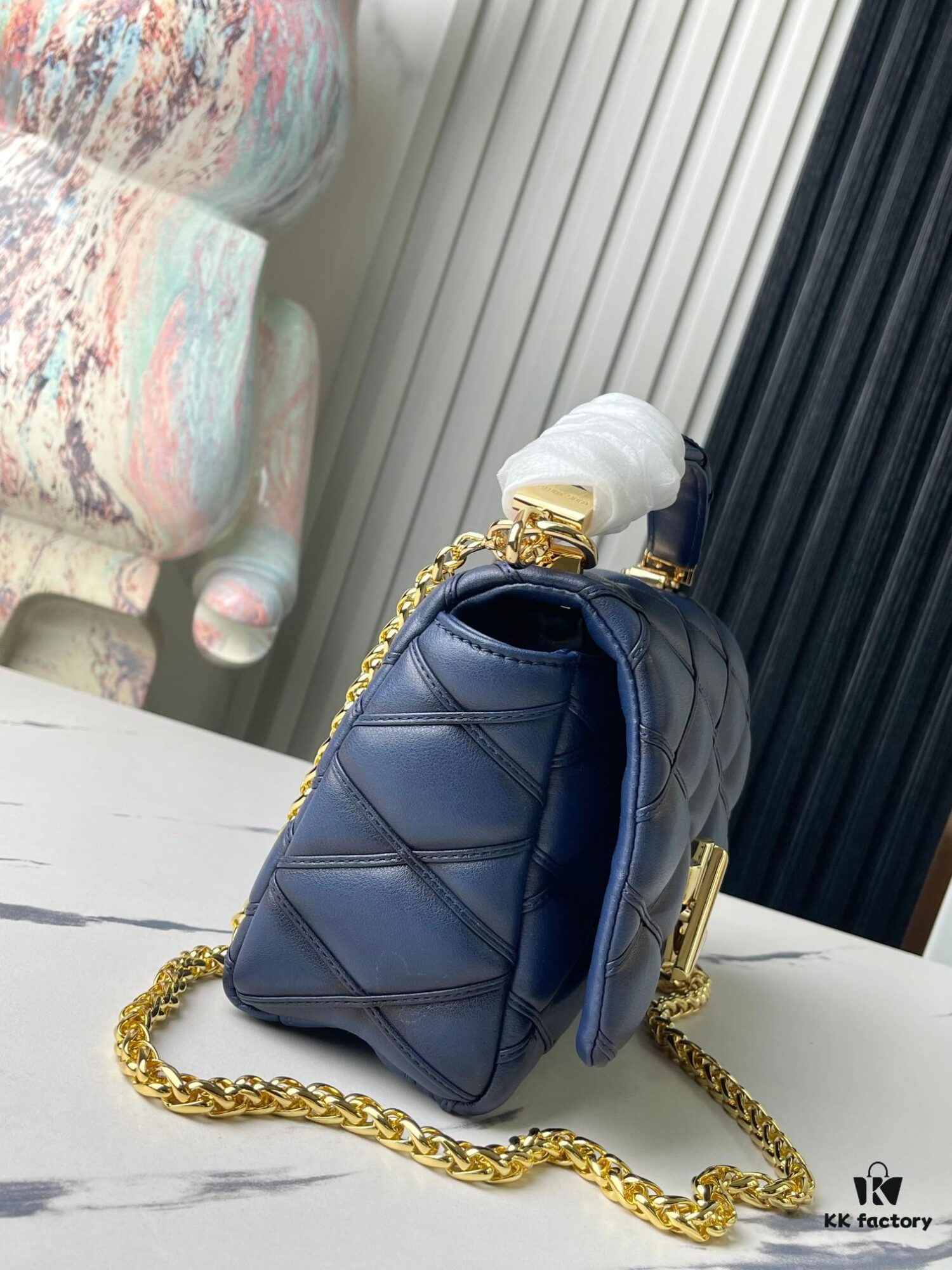 693087206e68136f4d9a86a1 Top Quality Original Order Exclusive Real Shot M23682 M22891 Dark Blue Full Leather Quilted Chain Bag Series GO-14 Teist Medium Handbag M22890