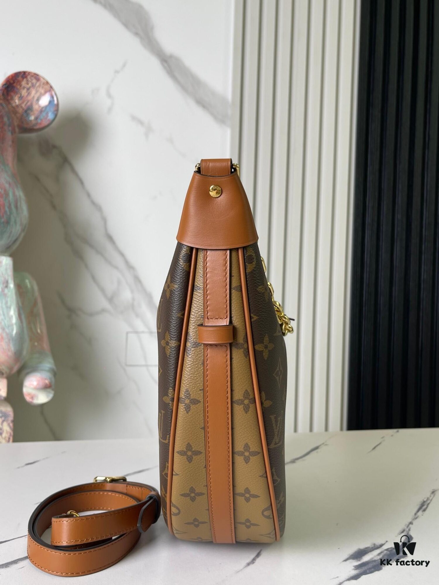 693087266e68136f4d9a86aa Top Quality Original Stock, Exclusive Real Shot - M46311 Vintage Monogram Moon Bag Series marel Vintage Moon Bag M46311 Monogram Latest 2022 Runway Classic Monogram with Yellow Flowers LV marel Vintage Bag, Perfect Size!