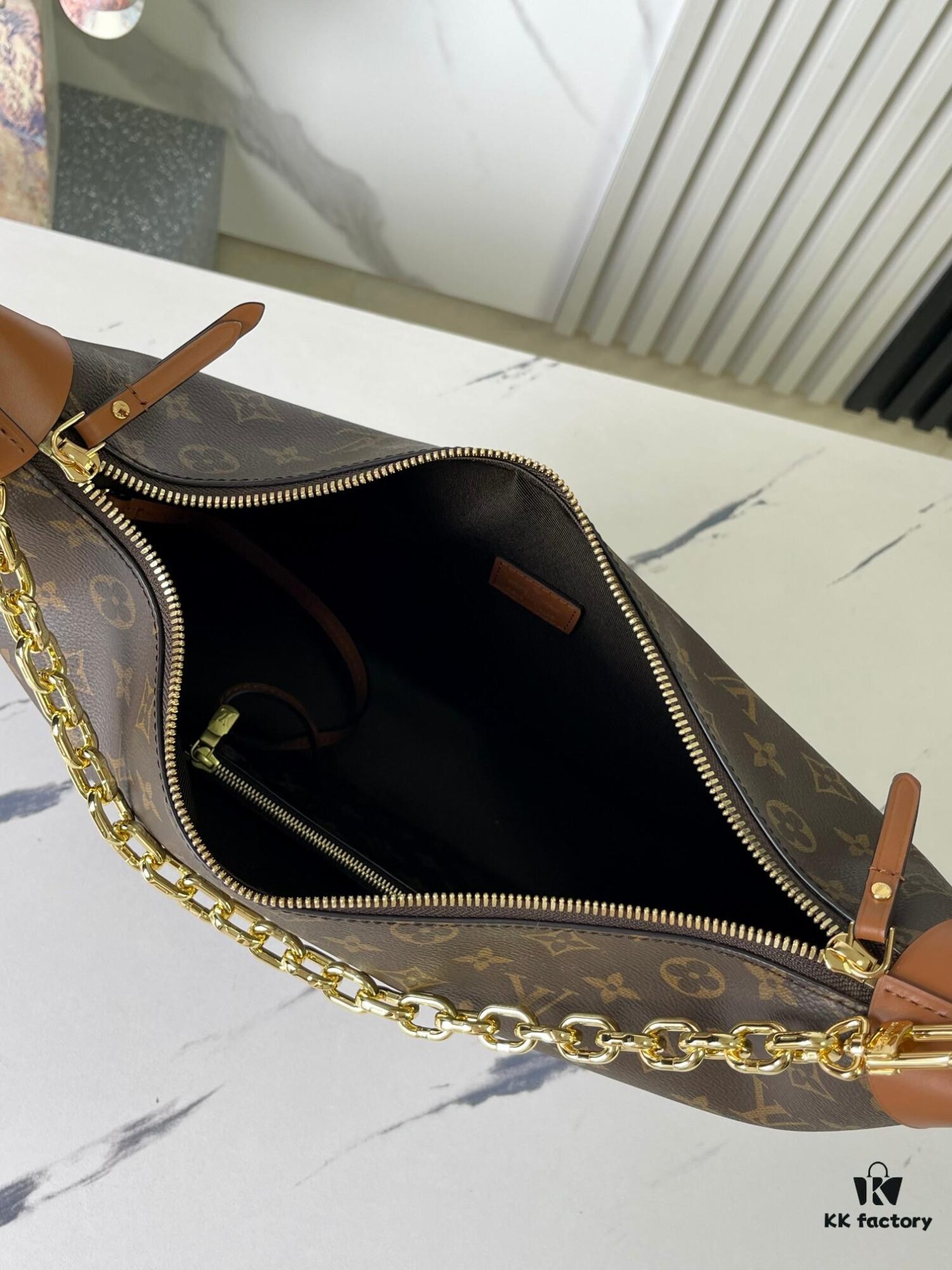 6930872a6e68136f4d9a86b2 Top Quality Original Stock, Exclusive Real Shot - M46311 Vintage Monogram Moon Bag Series marel Vintage Moon Bag M46311 Monogram Latest 2022 Runway Classic Monogram with Yellow Flowers LV marel Vintage Bag, Perfect Size!