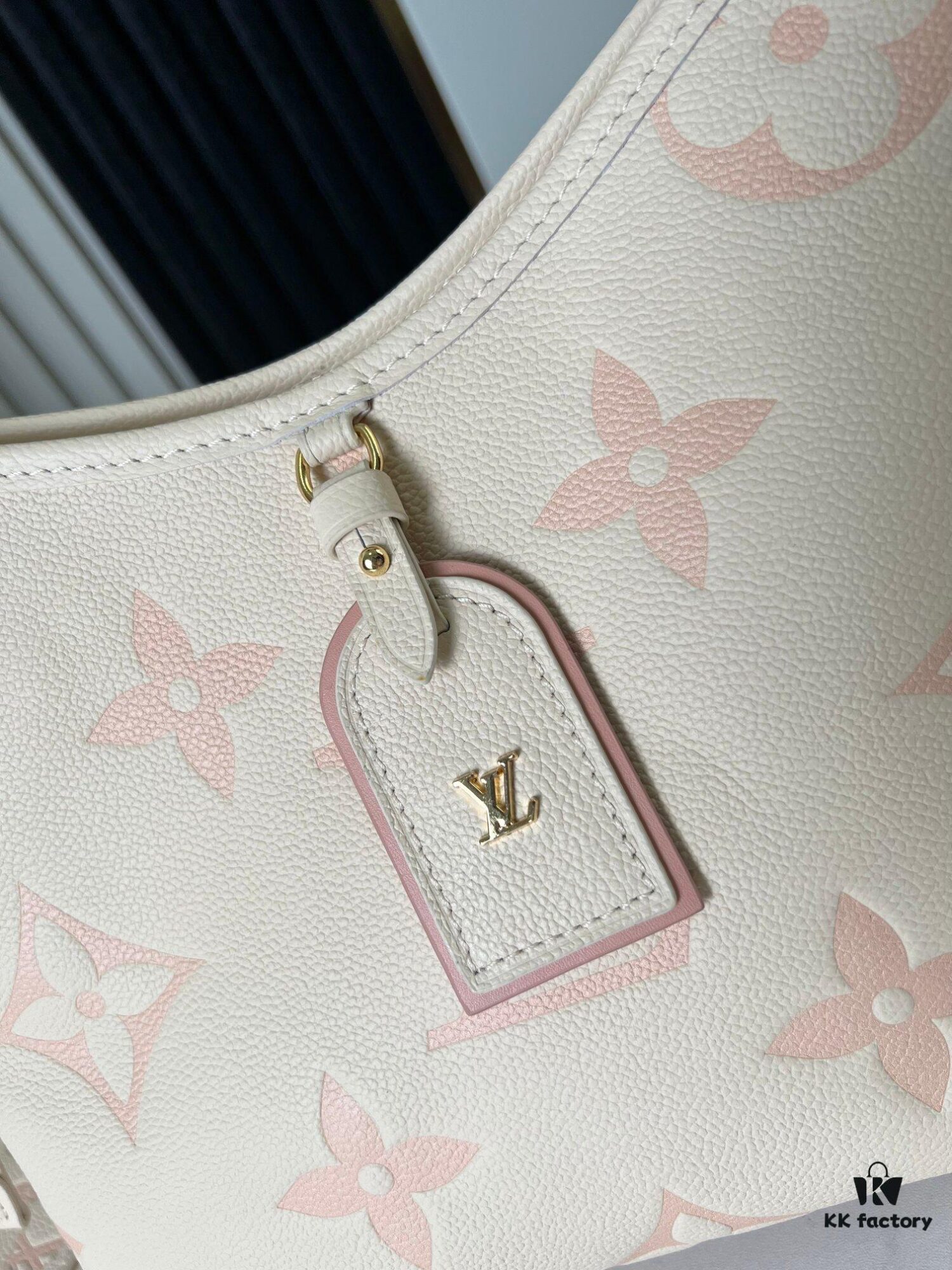 Top Quality Original Order Exclusive Real Shot M46288 Milky Beige Chocolate 24141 Full Leather Shoulder Shopping Bag Series CarryAll Small Handbag - LV Milky Way M46288 White/Pink (Silkscreen) Small Bag