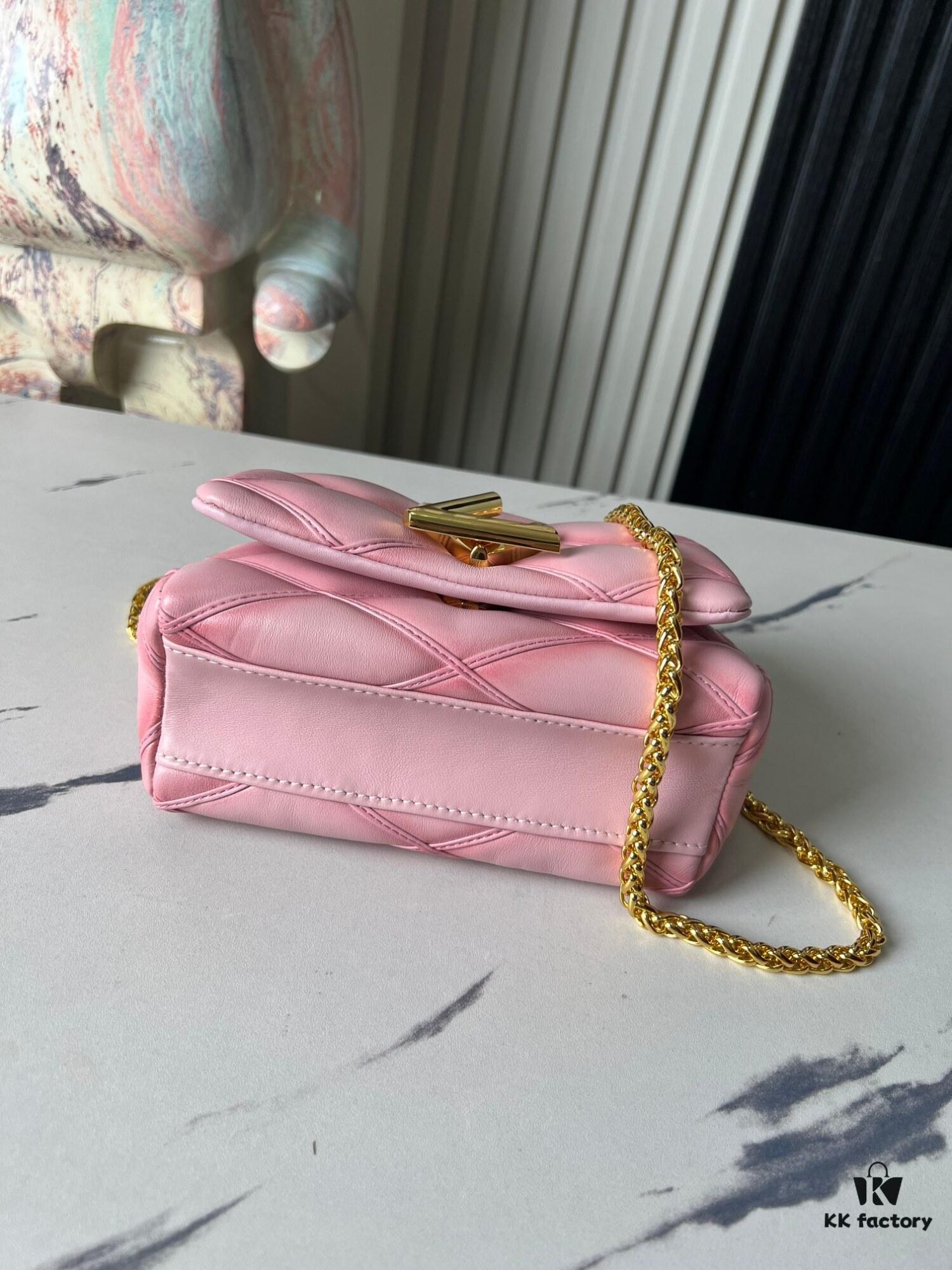 M23625 Pink Full-Leather Chain Bag Series PICO GO-14 Handbag
