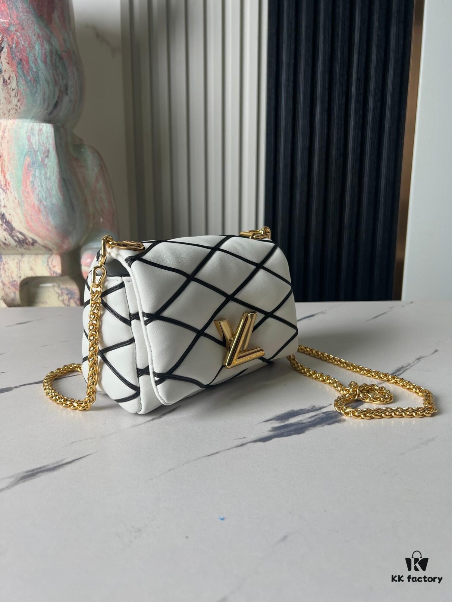 Top-tier Original Order Exclusive Real Photos M23762 White M23625 M82752 Full Leather Chain Bag Series PICO GO-14 Handbag