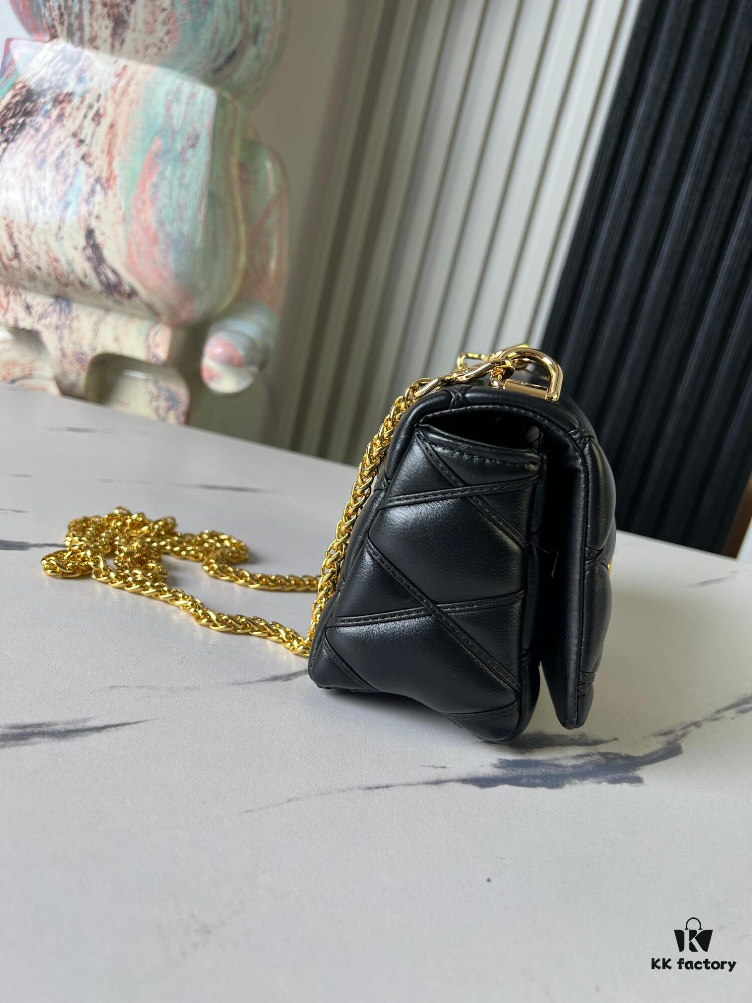 6930874a6e68136f4d9a86ea Top Quality Original Order Exclusive Real Shot M23625 Black Full Leather Chain Bag Series PICO GO-14 Handbag