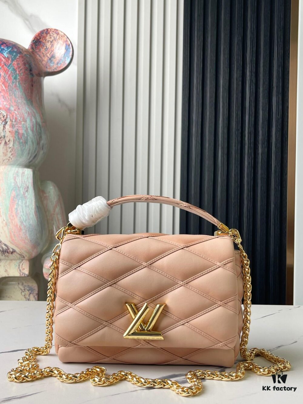 Top-Quality Original Order Exclusive Real Shot M24465 M22891 Beige Full Leather Quilted Chain Bag Series GO-14 Teist Medium Handbag M22890