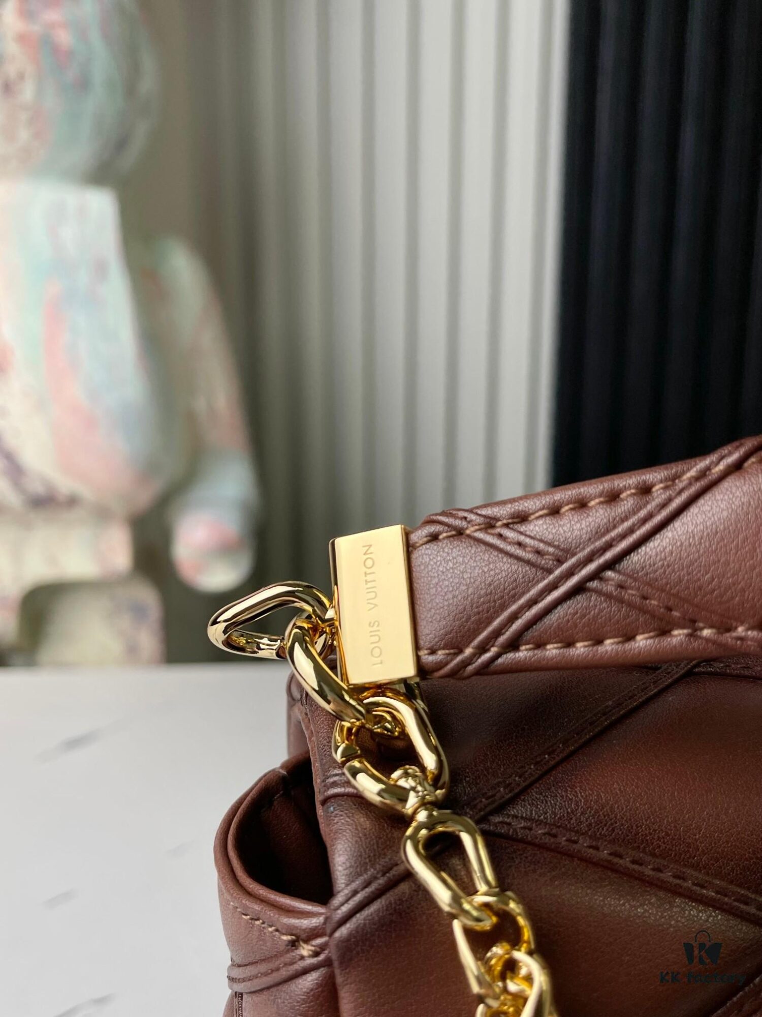 GO-14 Medium Caramel-Colored Bag M22890 from the Full-Grain Quilted Chain Bag Series