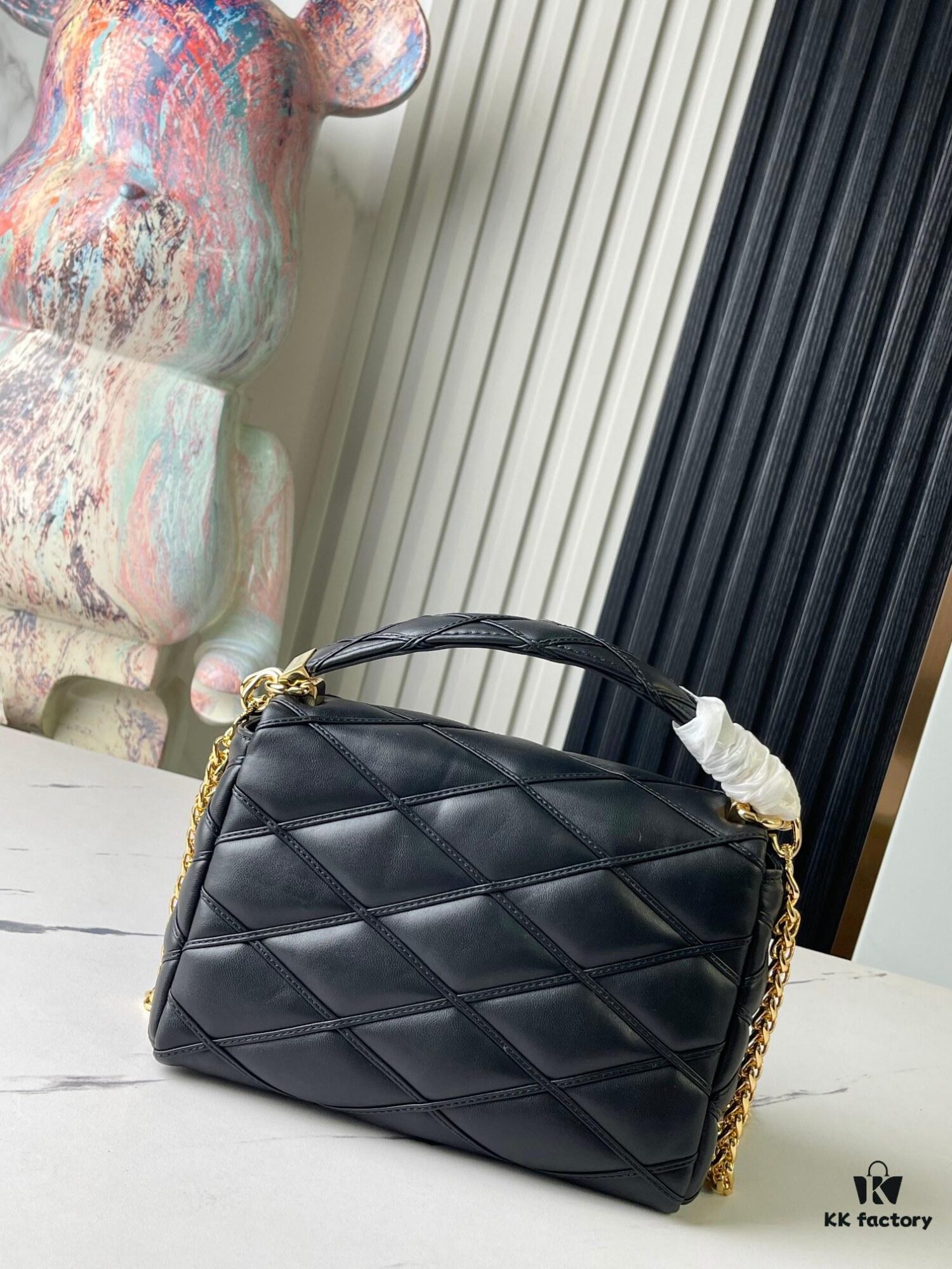 Top-tier Original Order Exclusive Real Shot M22891 Black Full Leather Quilted Chain Bag Series GO-14 Teist Medium Handbag M22890