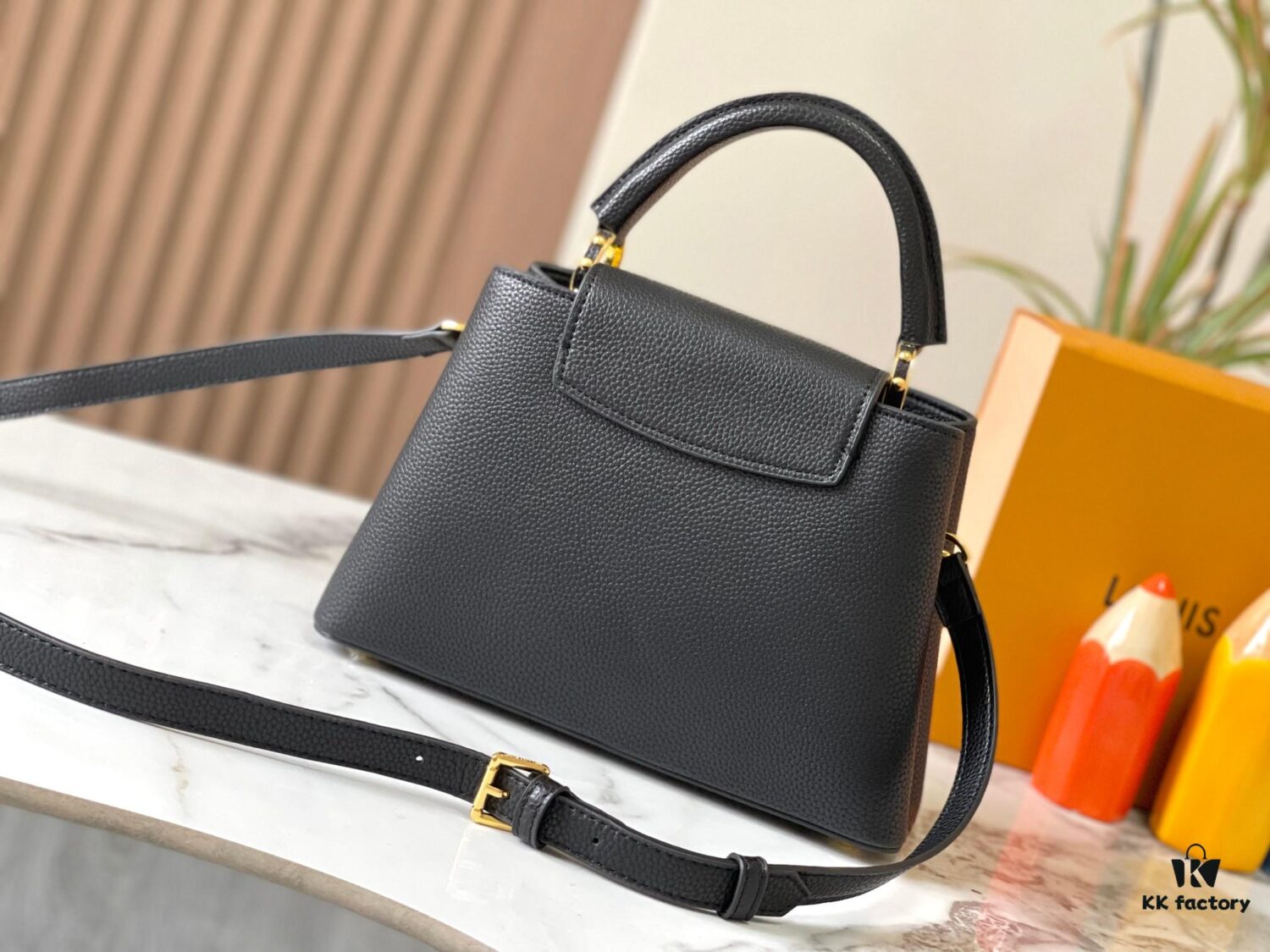 Upgraded M23951 Black Capucines Medium Handbag