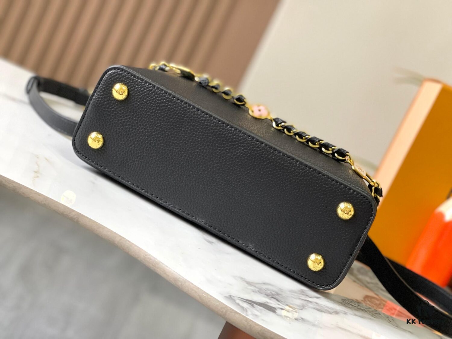 Upgraded M23951 Black Capucines Medium Handbag