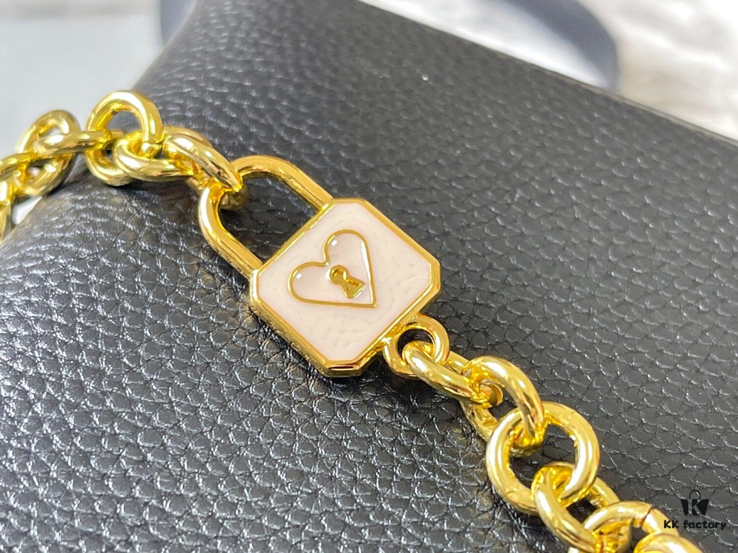 Upgraded M23950 Black