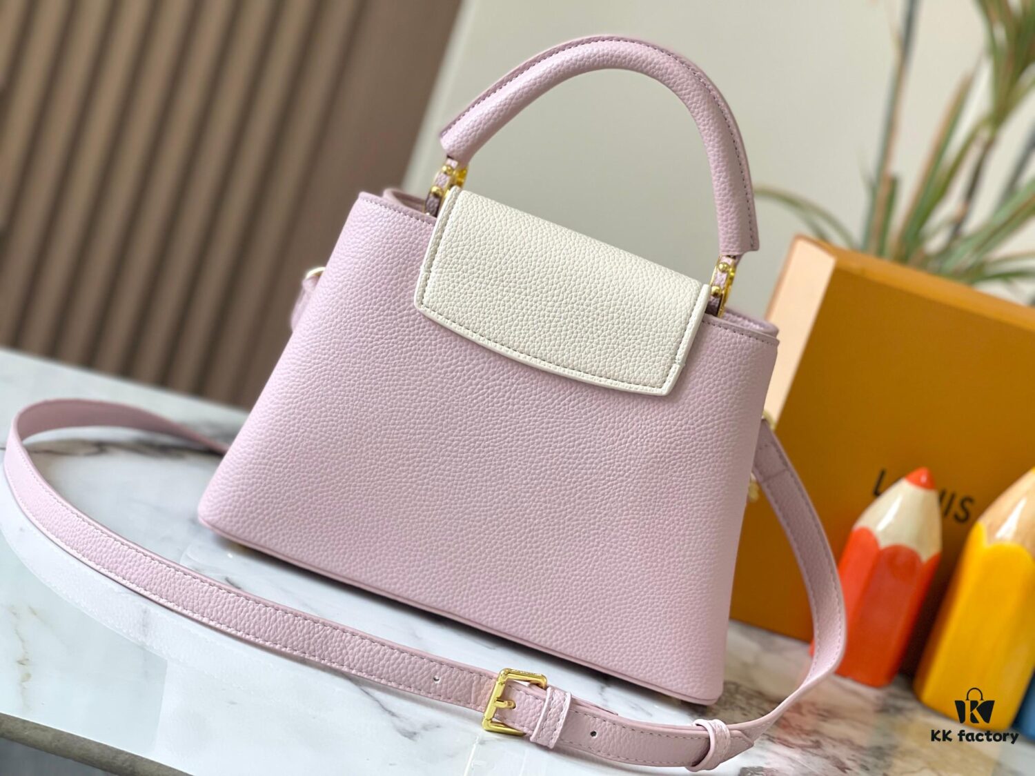 Upgraded M23951 Purple Capucines MM with Lovelock Chain