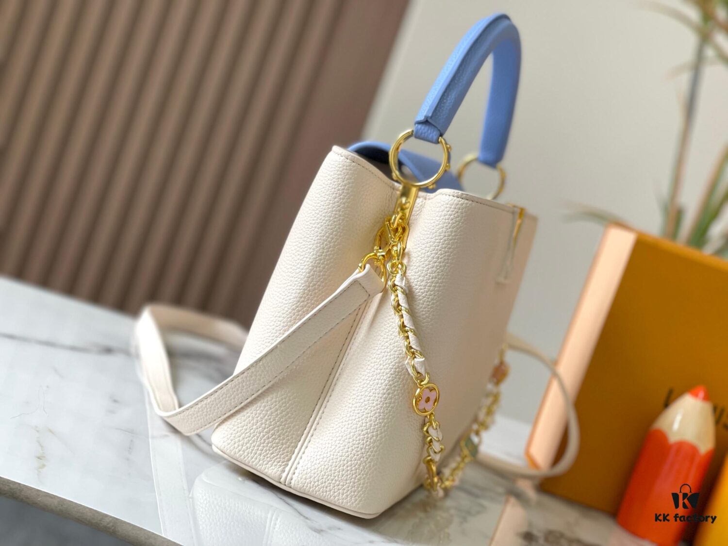 Upgraded M23952 White