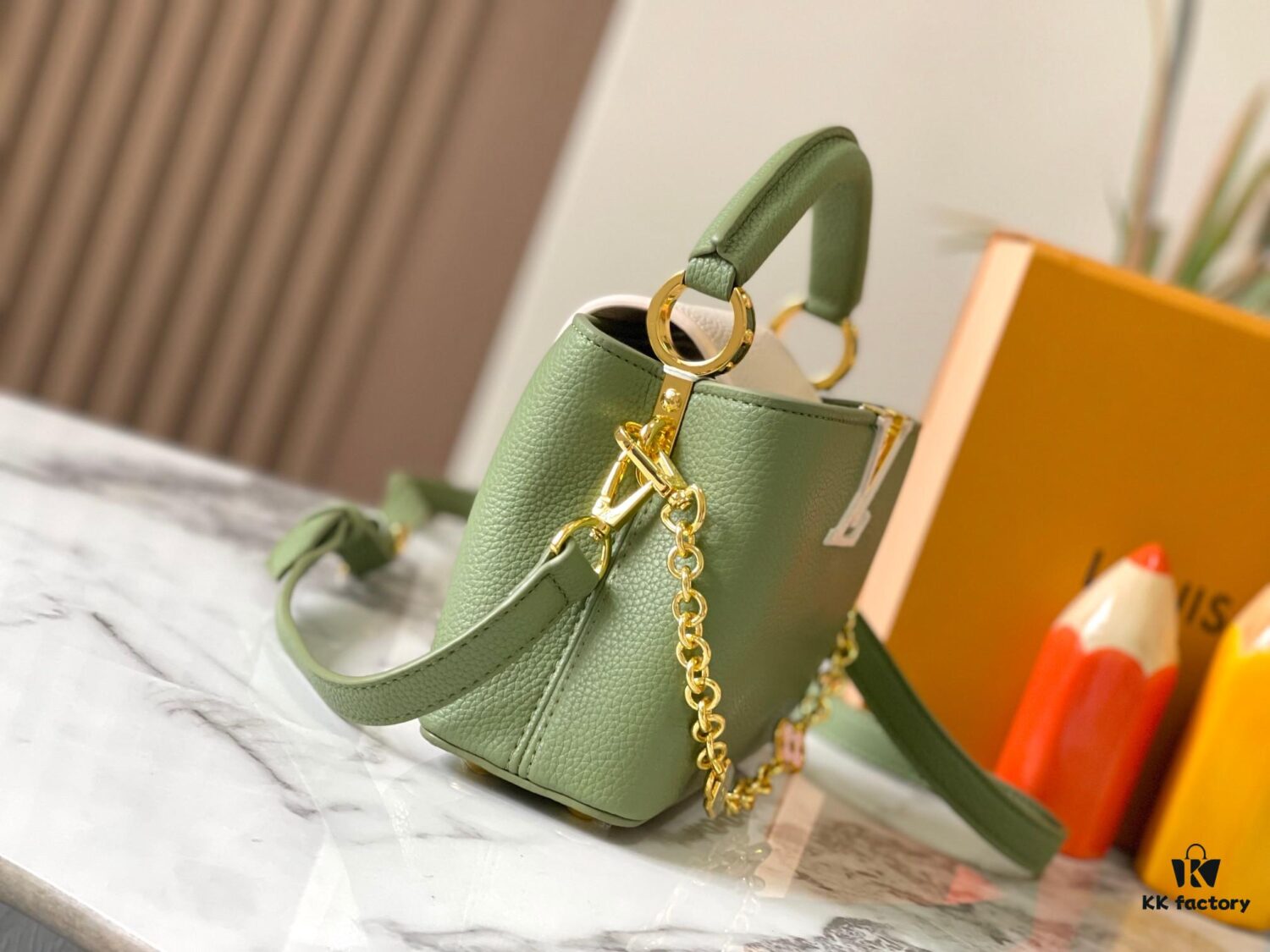 Upgraded M23950 Green Mini Capucines Handbag with Lovelock Chain