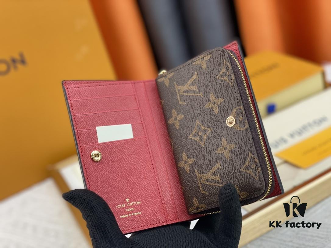 M60235 Embossed Pattern 🎀 Color Black Red 🎀 Size 13.5*9.5*3.5