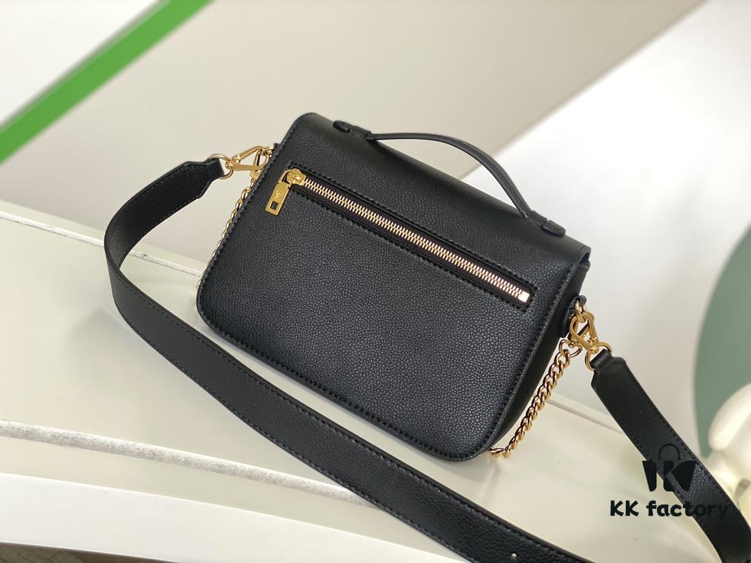 M22952 Brown M22792 Gray M22735 Black Top-Quality Original Surplus Oxford Handbag Made of Soft Grained Leather with Shining Metal Hardware Showcasing Brand Elegance