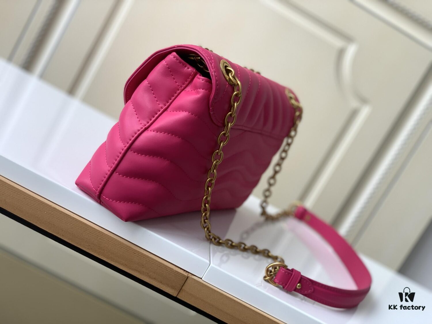 Haiyuan Original M58553 Rose Red LV New Wave Chain Bag with V-Shaped Quilting