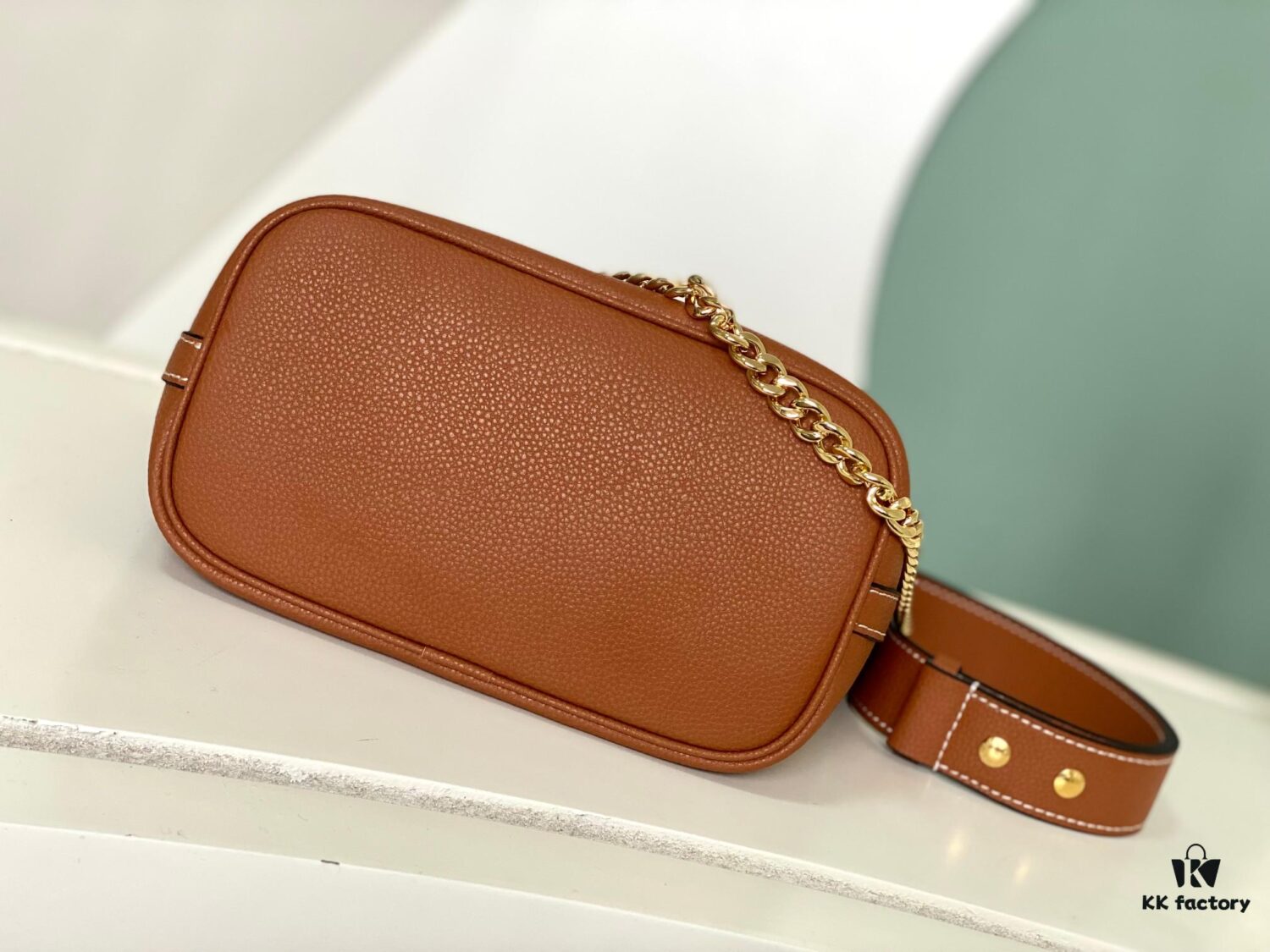 Haiyuan Export Genuine Leather Bucket Bag Chain Bag Series Lock and Walk Handbag M24006 Black M24638 White M24165 Brown