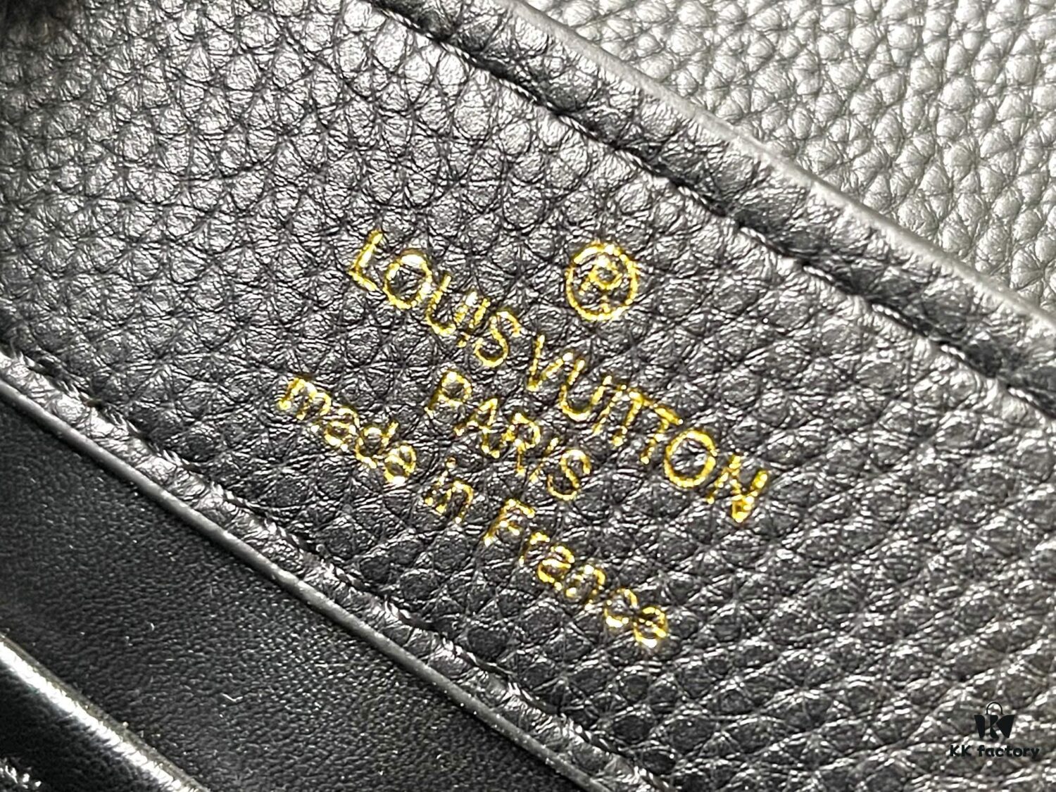 Upgraded M23198 Black Gold-Tone Capucines Mini Handbag