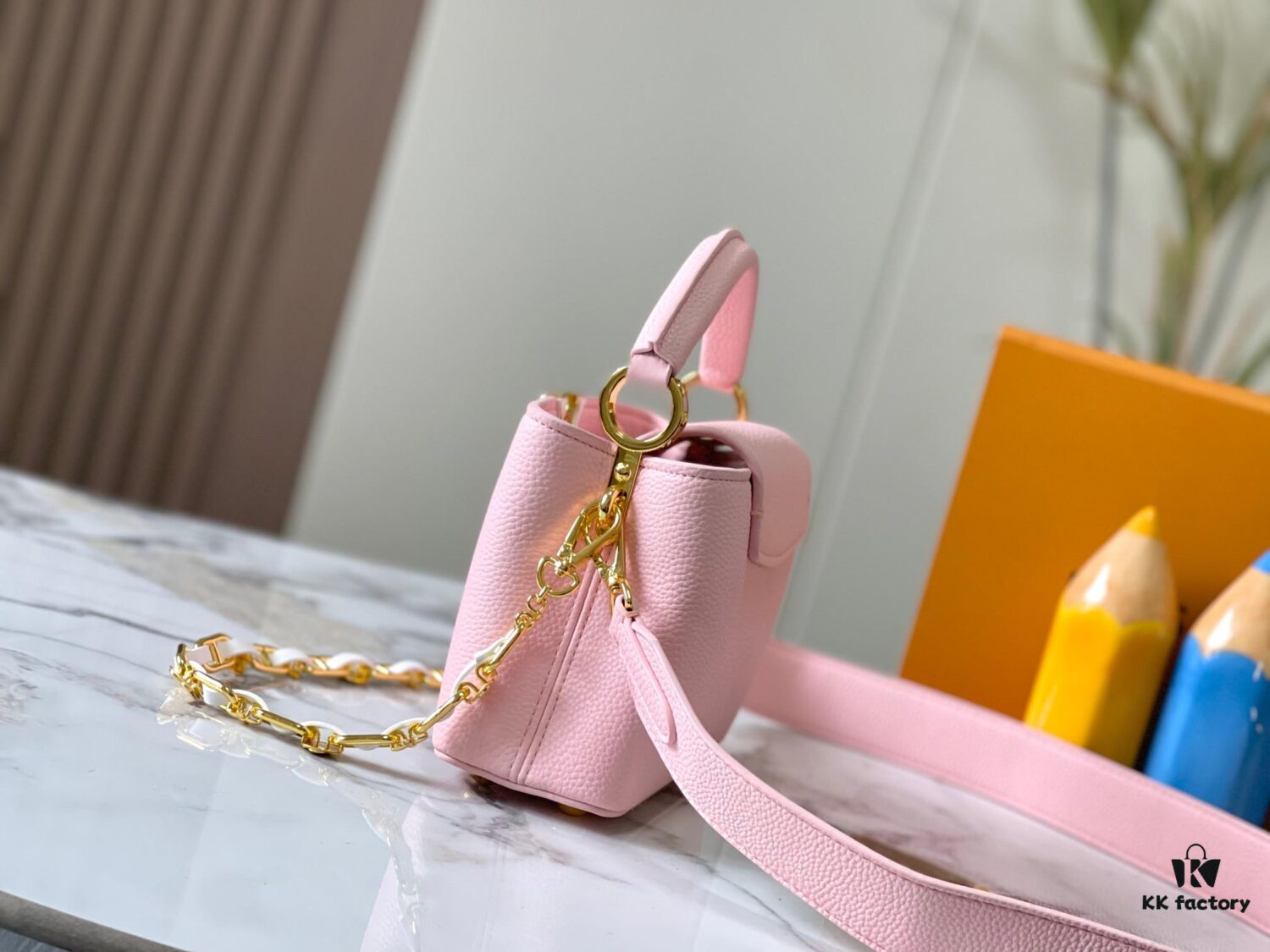 Upgraded M23198 Pink Gold-Tone Capucines Mini Handbag