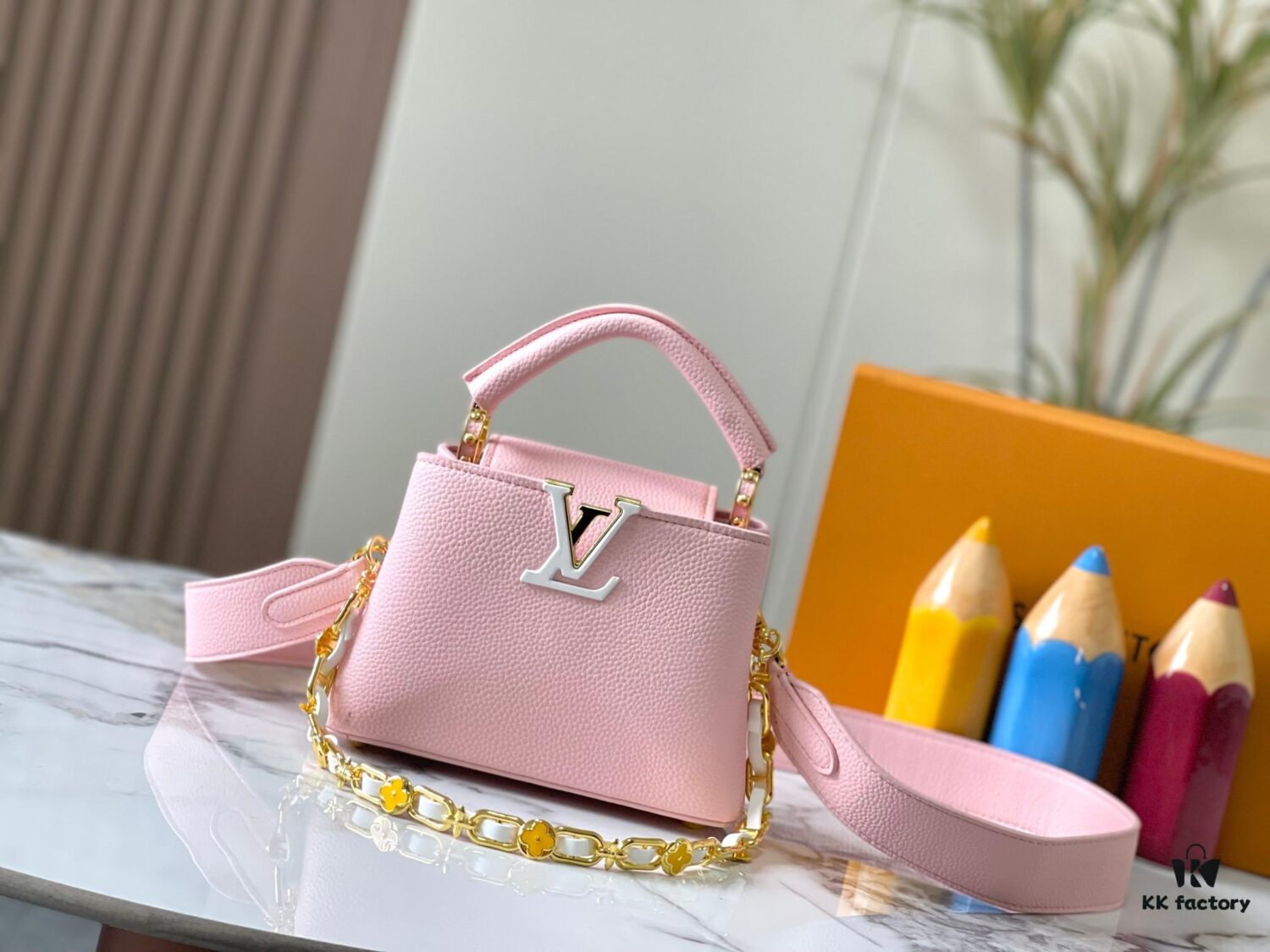 Upgraded M23198 Pink Gold-Tone Capucines Mini Handbag