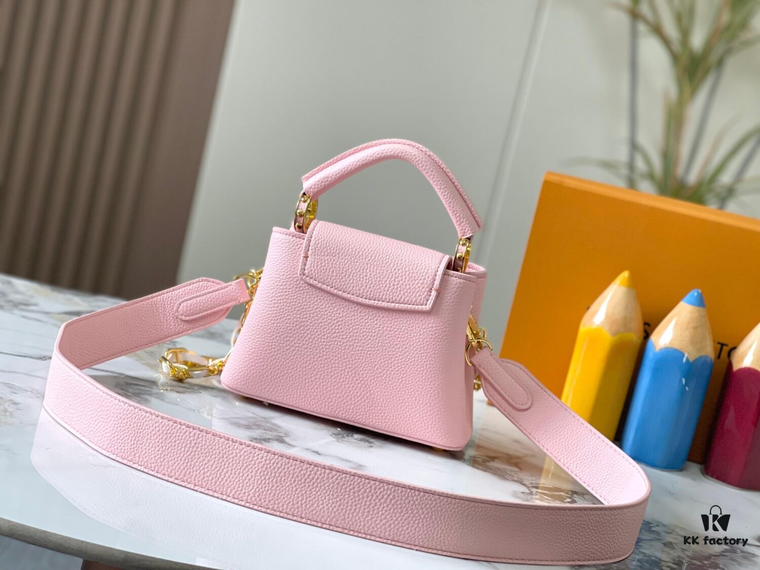 Upgraded M23198 Pink Gold-Tone Capucines Mini Handbag