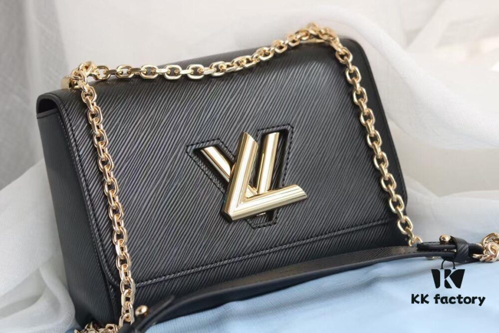 Top Quality Original LV Latest Hot Twist Denim Medium Size Handbag 23*18*8cm Adjustable Chain Crossbody or Shoulder Wear
