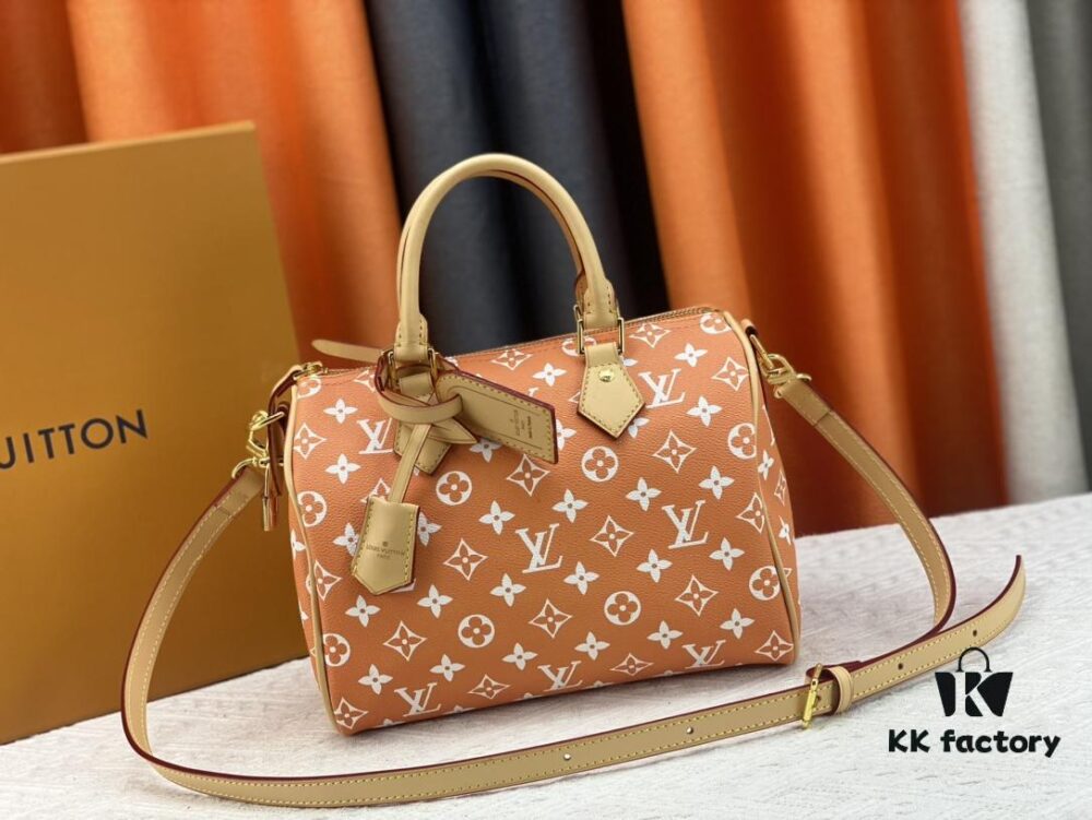 New LV 2024 Spring/Summer Non-Dong Design Speedy Bag with Safety Lock, Polished Heavy Carving, Metal Luggage Tag, Key Fob with Dove Engraving, Italian Imported Color-Changing Calfskin Trim, Adjustable Shoulder Strap