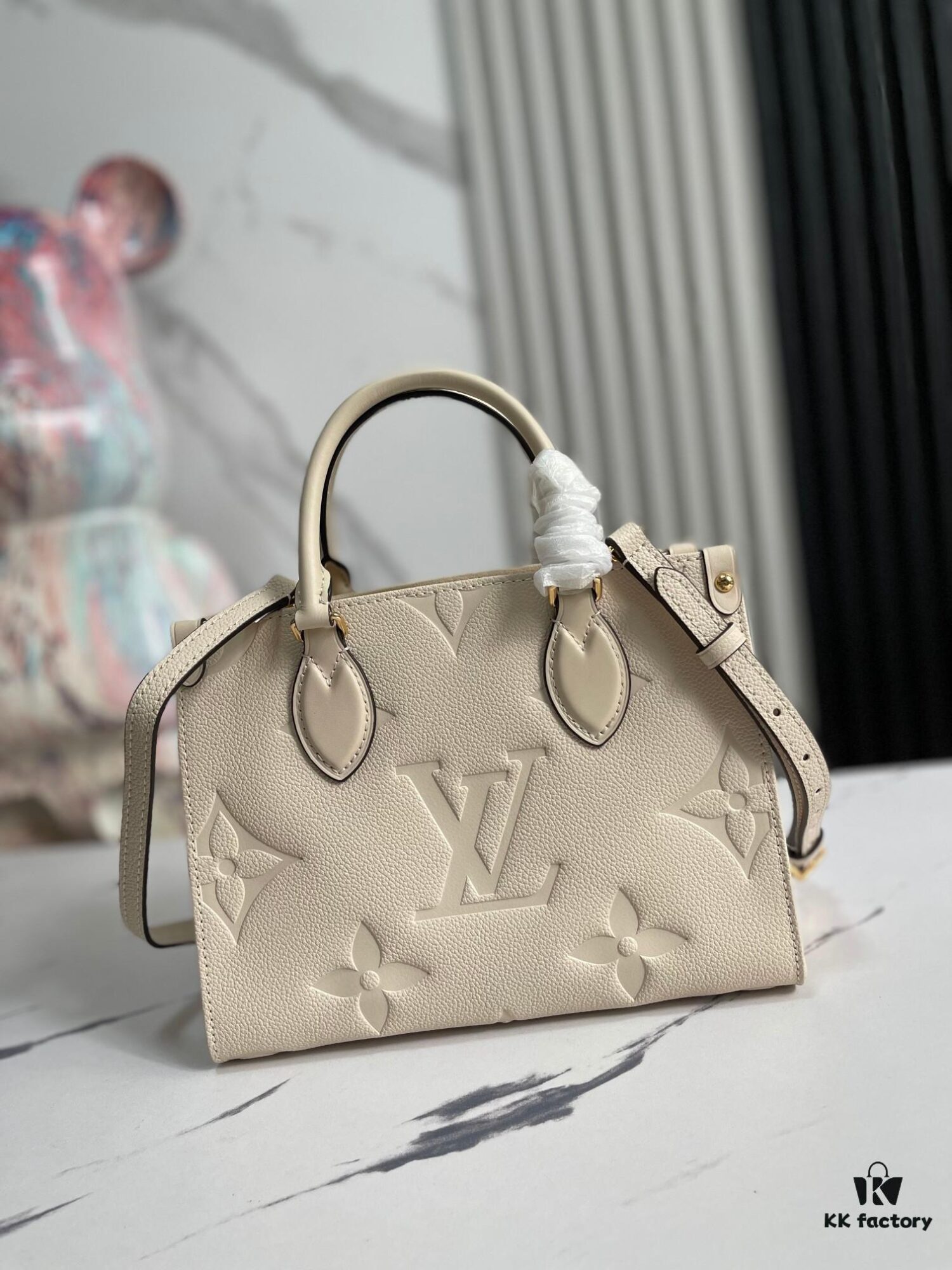 Top-Quality Original Order, Exclusive Real Photos M45653 White Embossed M46569 OnTheGo Small Tote Bag