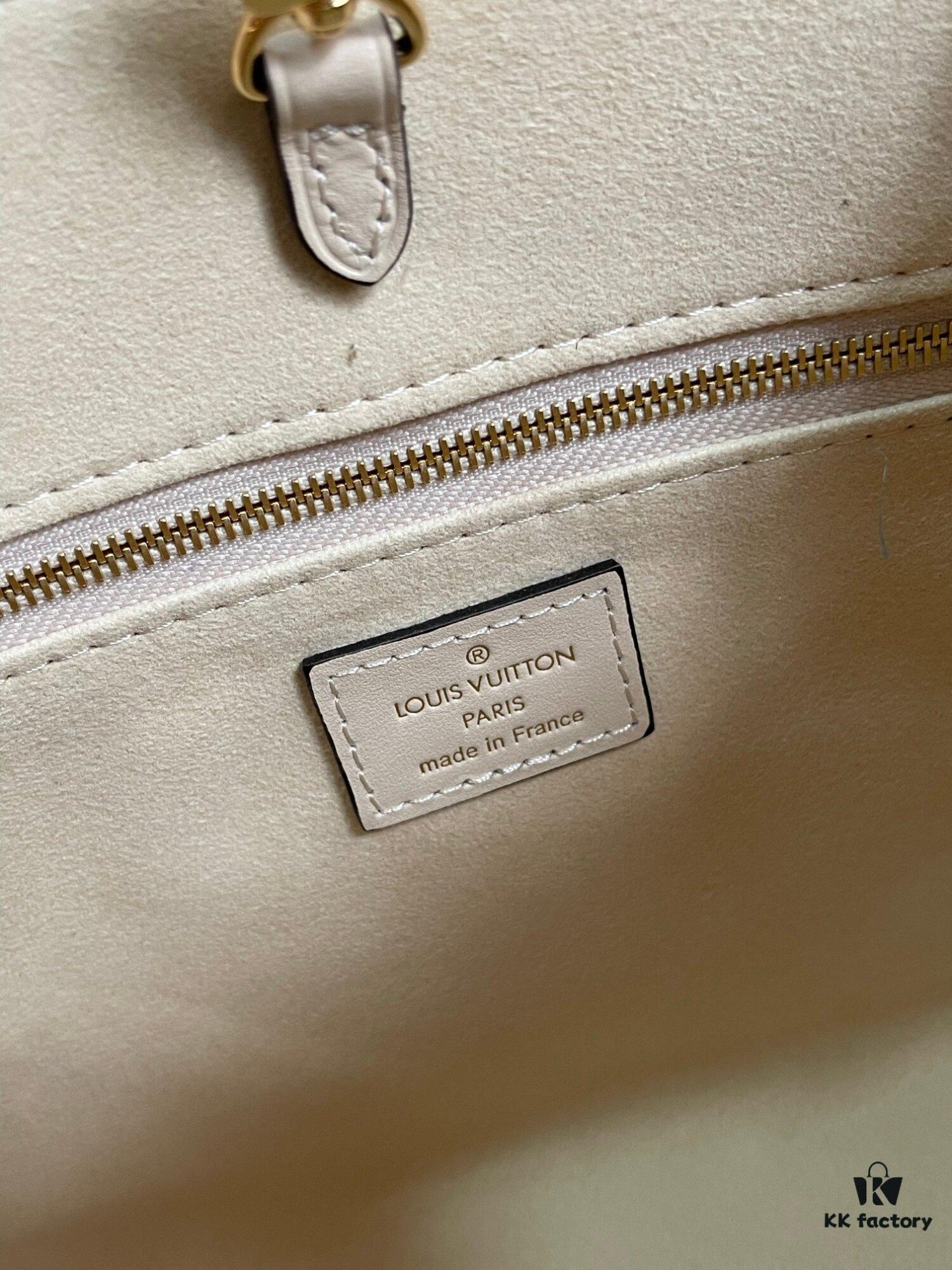 Top-Quality Original Order, Exclusive Real Photos M45653 White Embossed M46569 OnTheGo Small Tote Bag