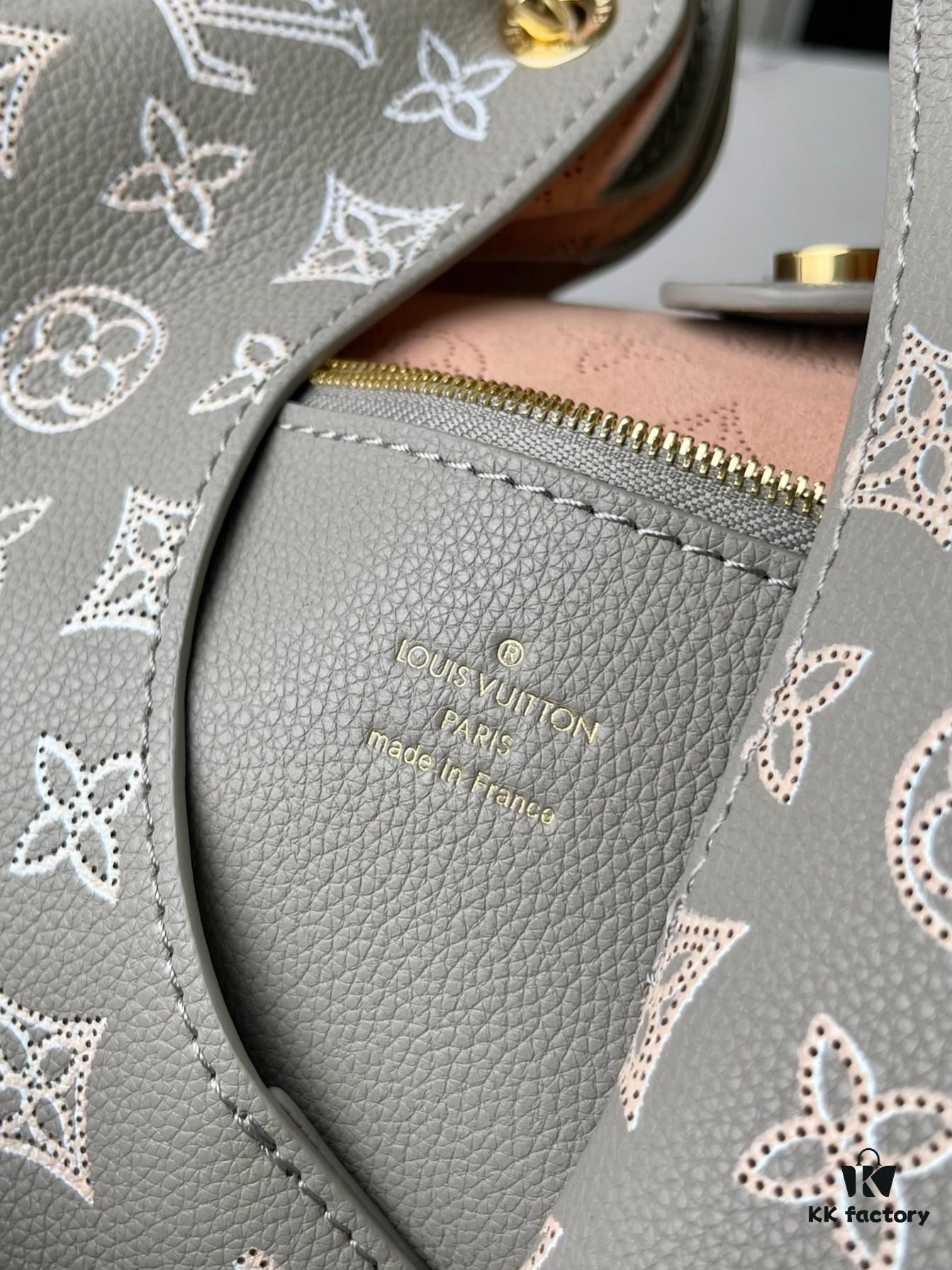 693088ea6e68136f4d9a8a52 Top Quality Original Order Exclusive Real Shot M23396 M53188 M21299 Black and White Printed Handbag