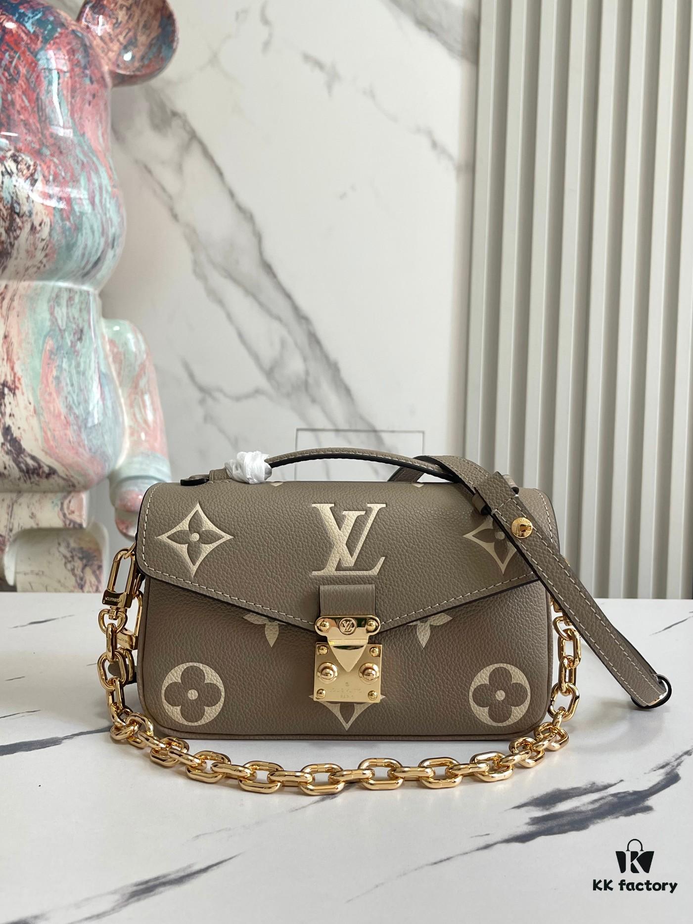 693088f56e68136f4d9a8a62 Top Quality Original Order Exclusive Real Shot M23081 Beige Screen Printed Full Leather Messenger Bag Series Small East West Métis Handbag