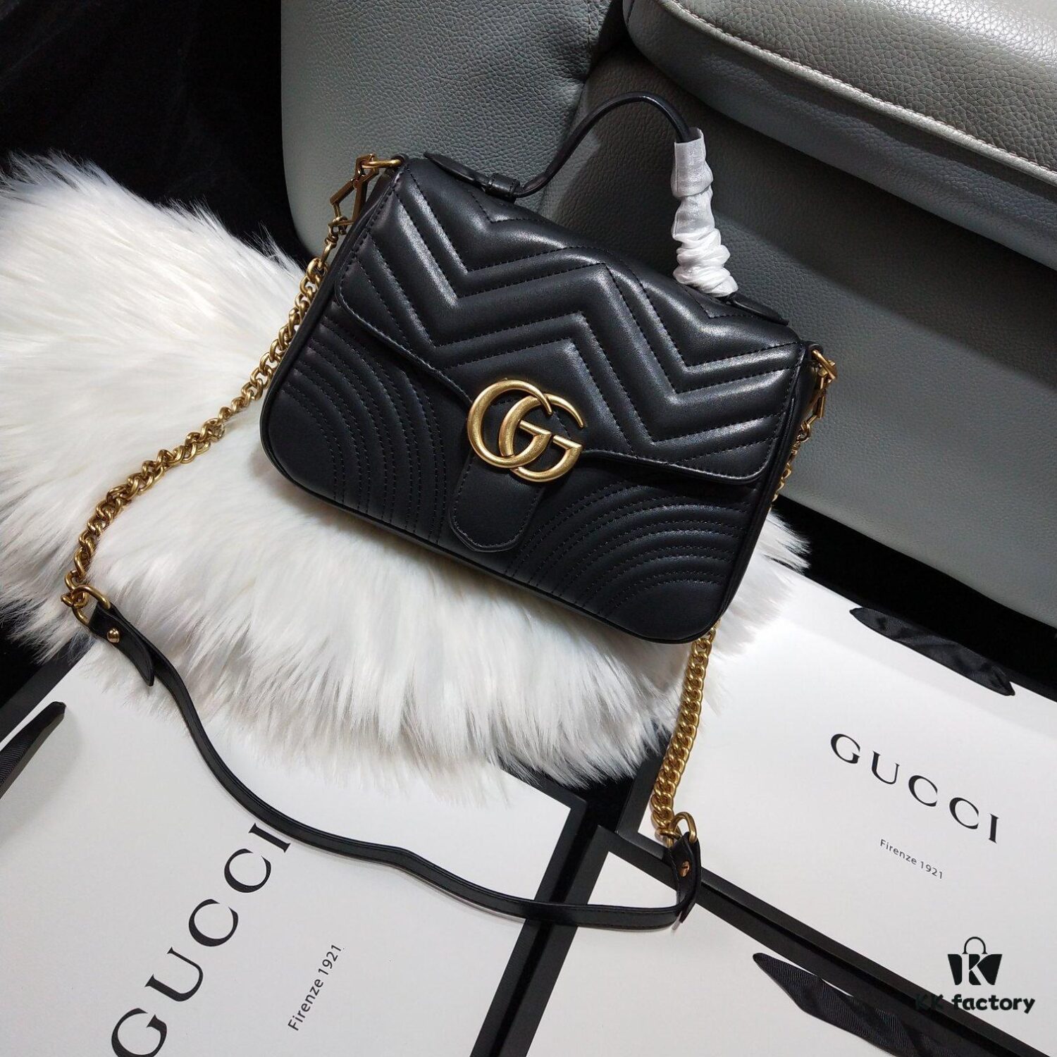 GG Marmont Wavy Texture Chain Bag in Large and Small Sizes