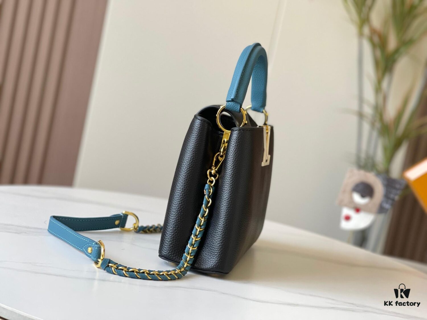 Exclusive On-Site Photo - Factory Direct M59512 M59653 Capucines BB Handbag in Taurillon Leather