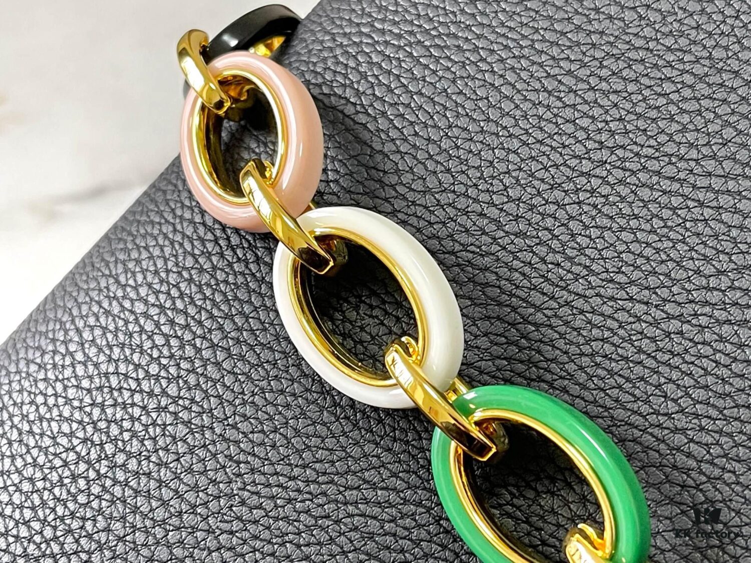 Upgraded M21652 Black Gold-Tone Hardware