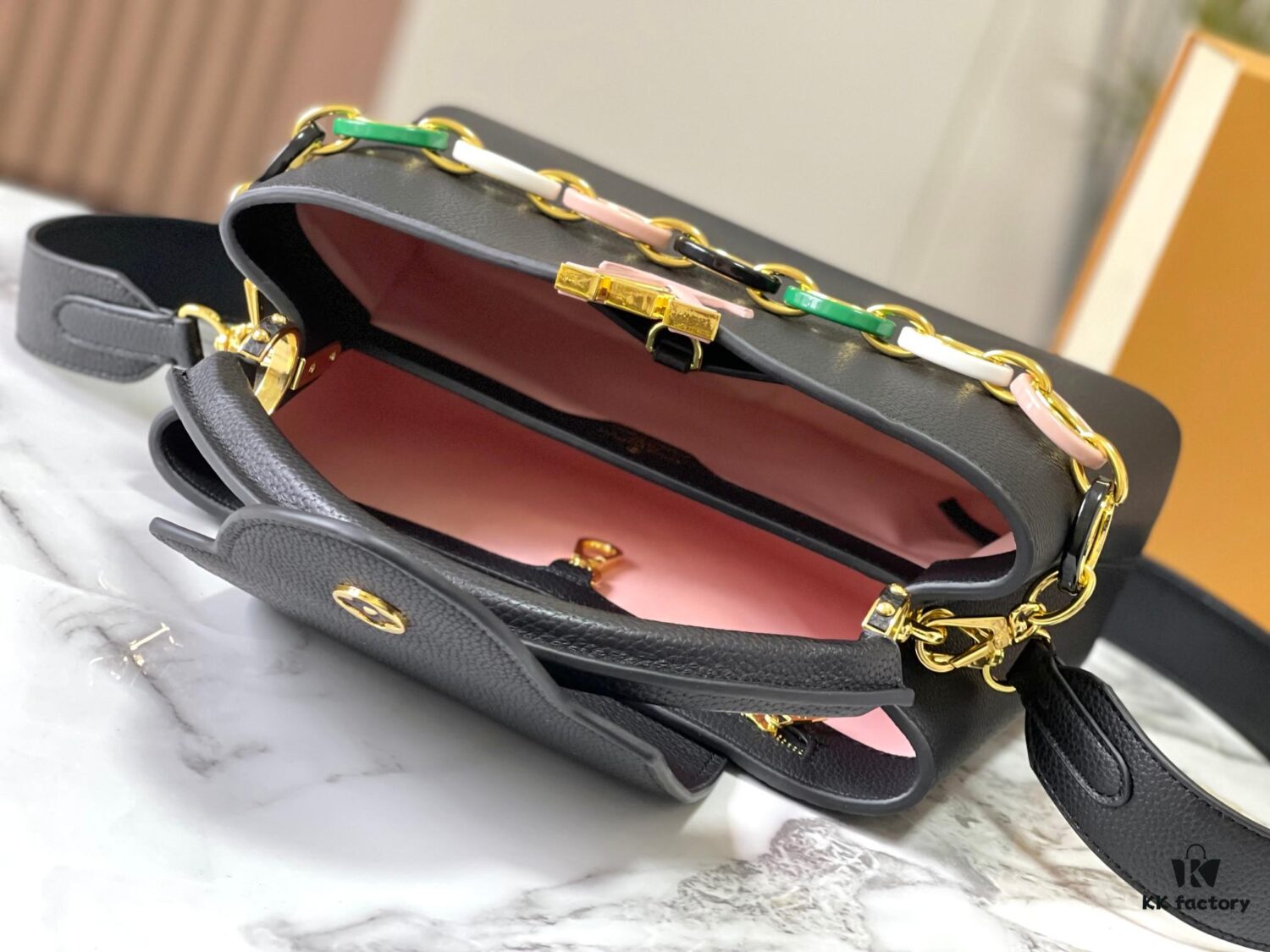 Upgraded M21652 Black Gold-Tone Hardware