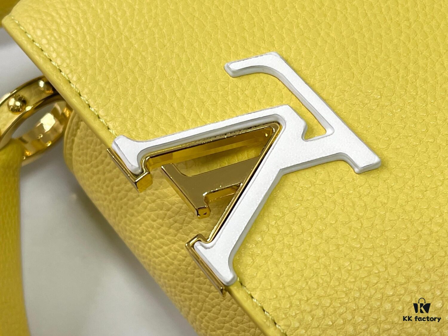 Upgraded M21798 Chick Yellow Gold-Tone Clasp