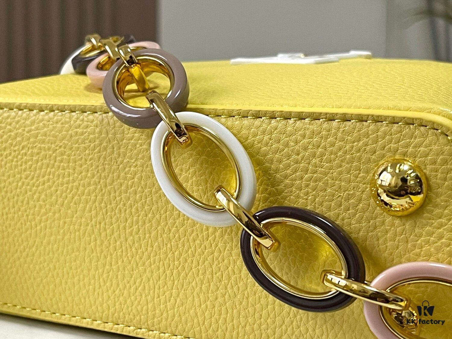 Upgraded M21798 Chick Yellow Gold-Tone Clasp