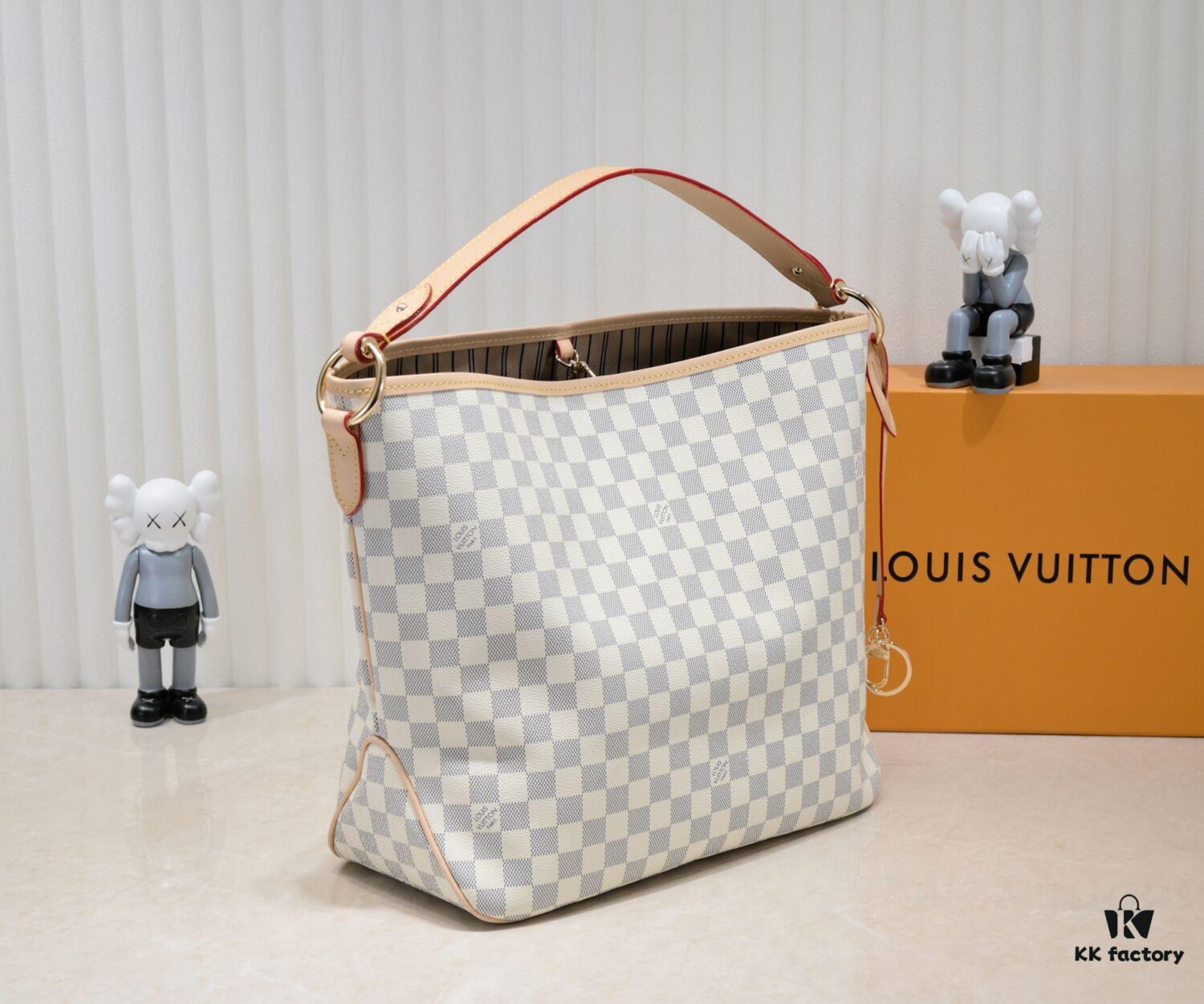 Wholesale Price Summer New Arrival, Stylish and Elegant Damier Azur Canvas Calvi Bag in Pomegranate Red, Perfect for Office and Beach Weekend Getaways