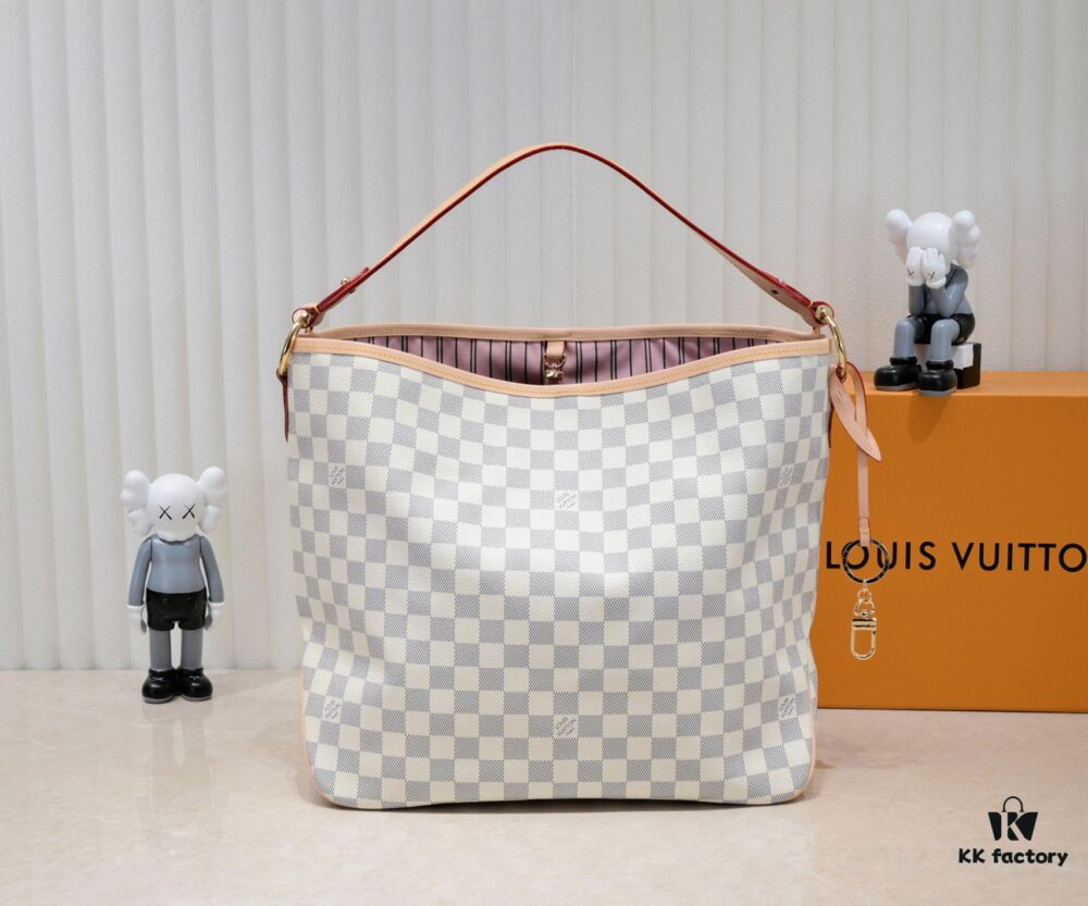 Wholesale Price Summer New Arrival: Stylish Damier Azur Canvas Calvi Tote Bag in Pomegranate Red