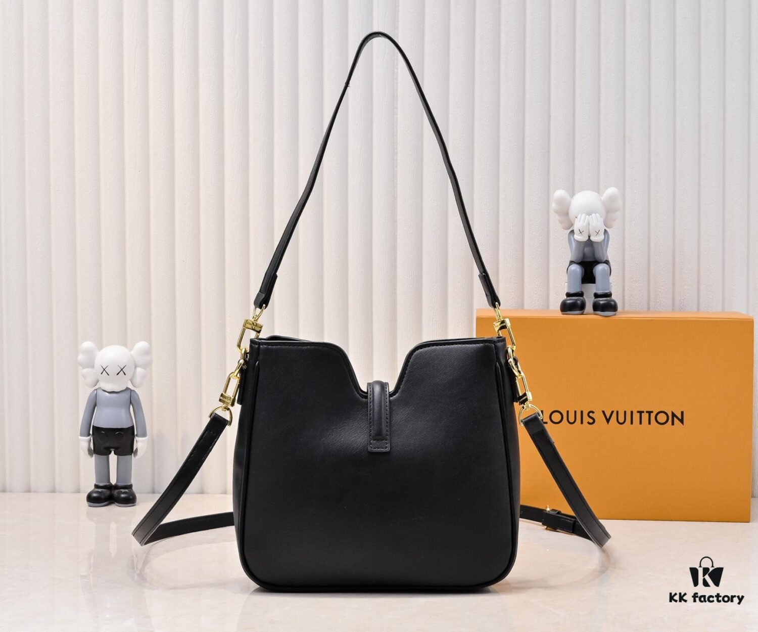Louis Vuitton New Arrival Hobo Bag in Minimalist Elegance, Styles 120693 & 119563